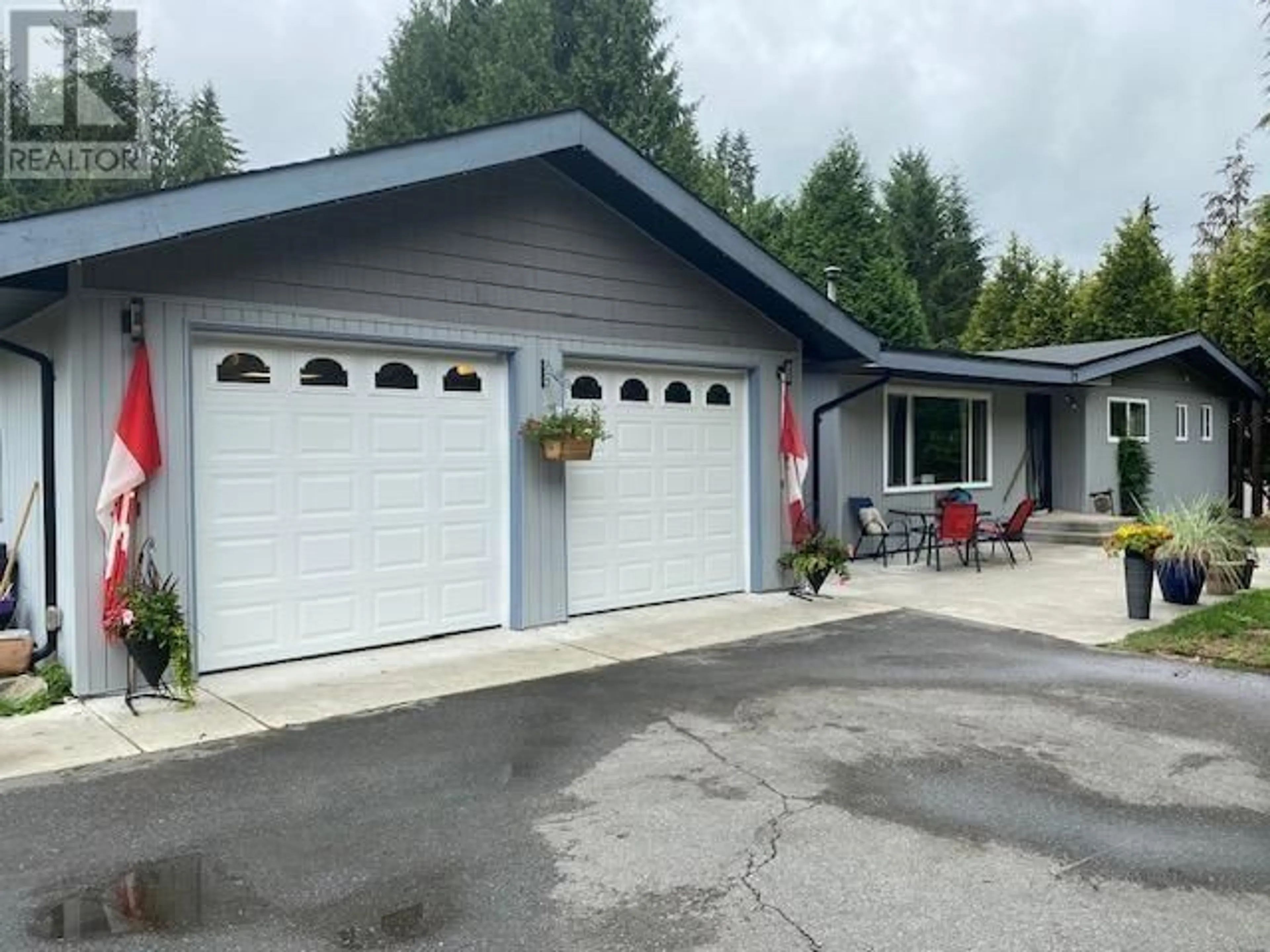 Indoor garage for 25910 128 AVENUE, Maple Ridge British Columbia V4R1C4