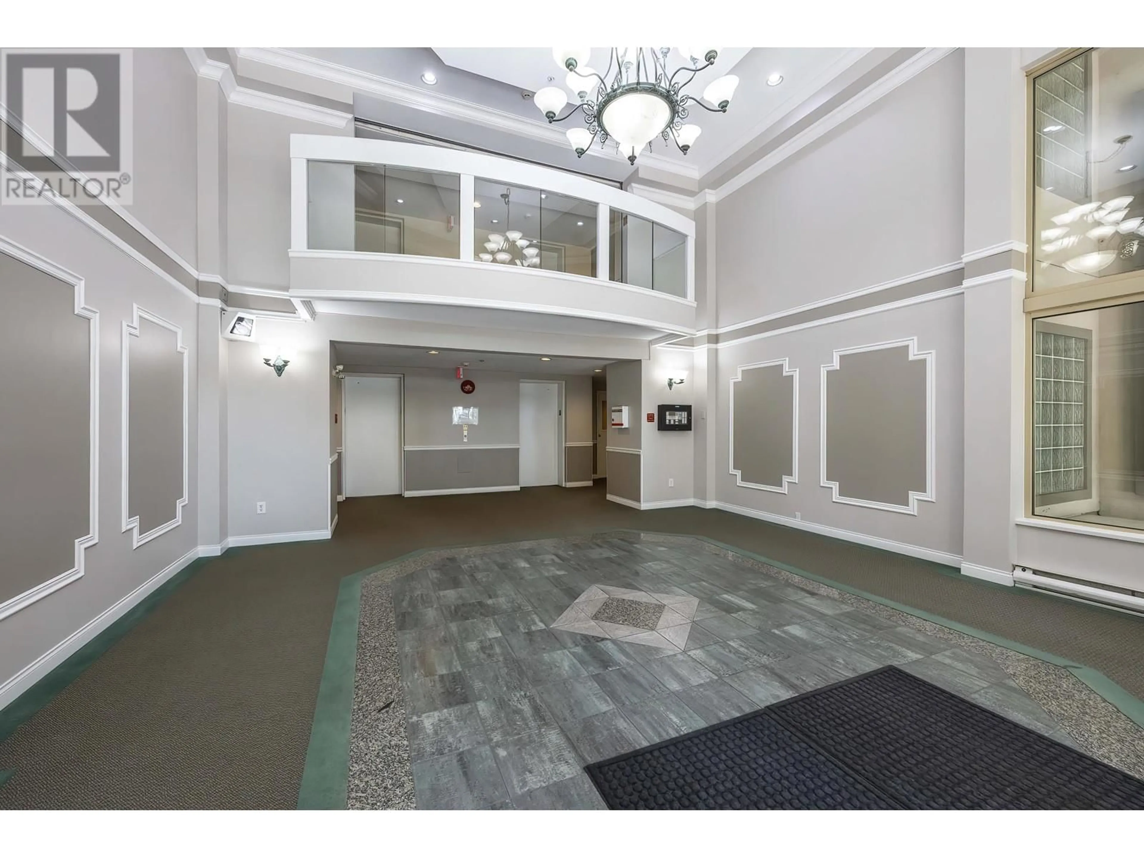 Indoor lobby, unknown floor for 302 7326 ANTRIM AVENUE, Burnaby British Columbia V5J4M8