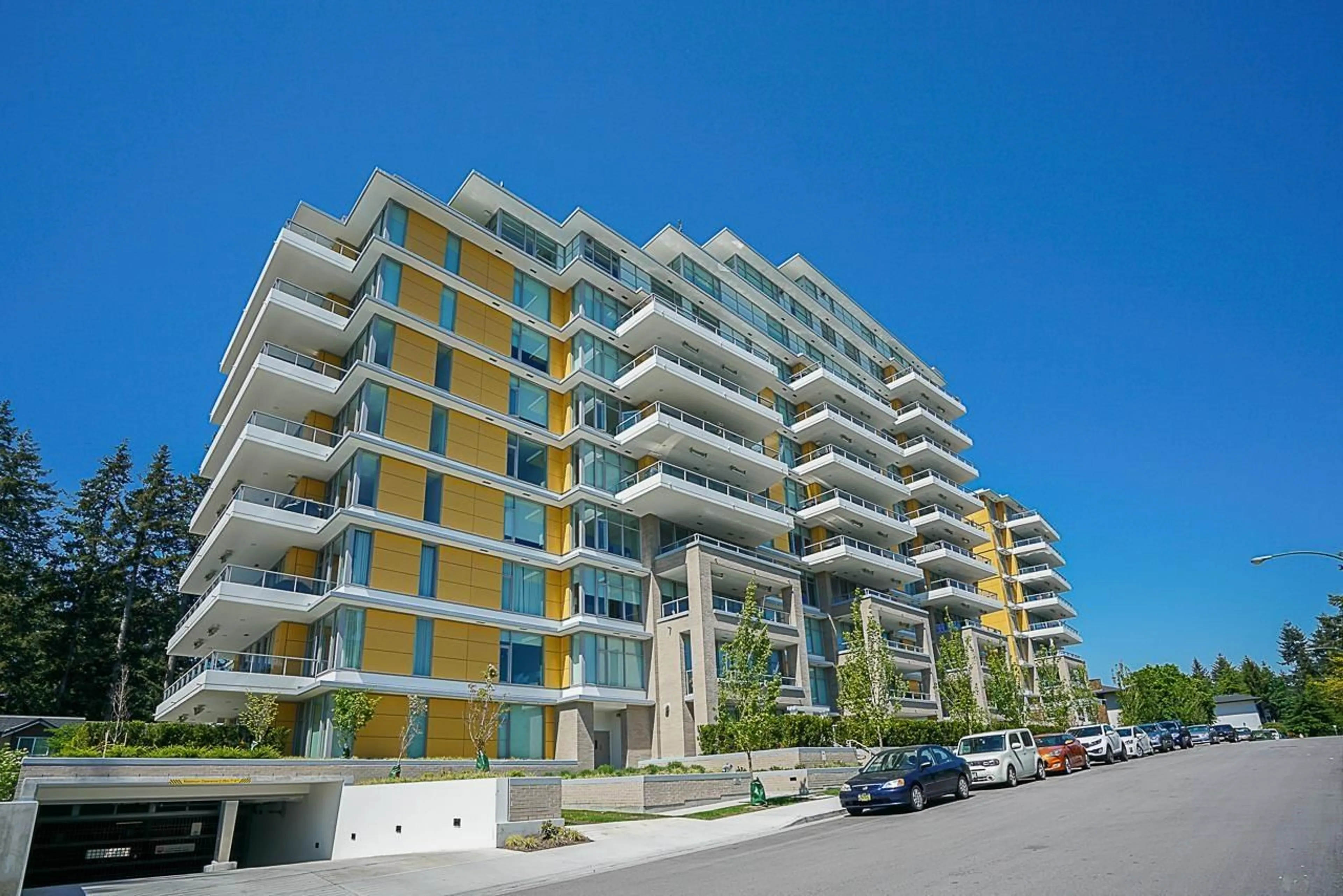 A pic from exterior of the house or condo, the street view for 606 1501 VIDAL STREET, White Rock British Columbia V4B0B5