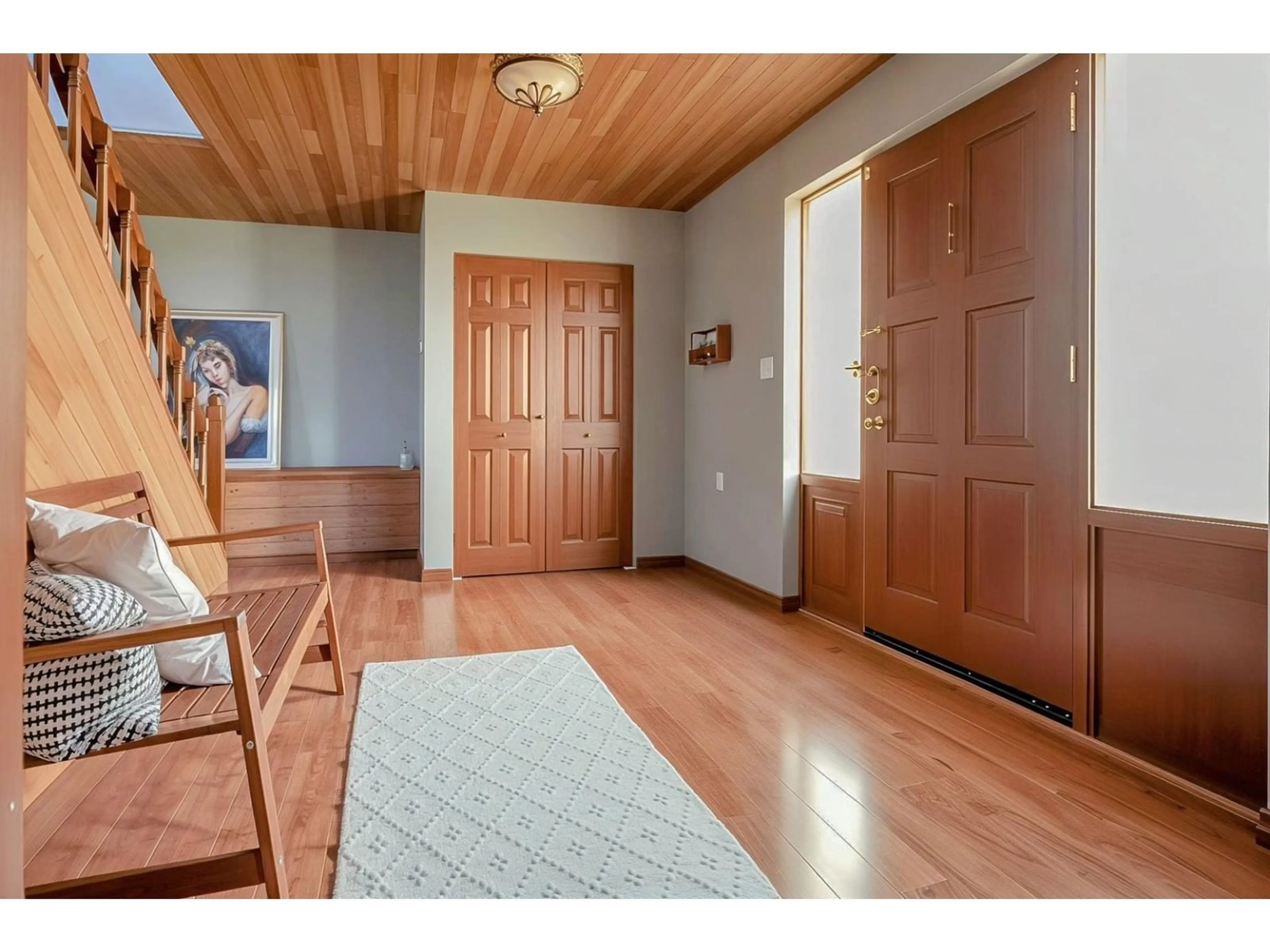 Indoor entryway, wood floors for 7735 112 STREET, Delta British Columbia V4C4V9