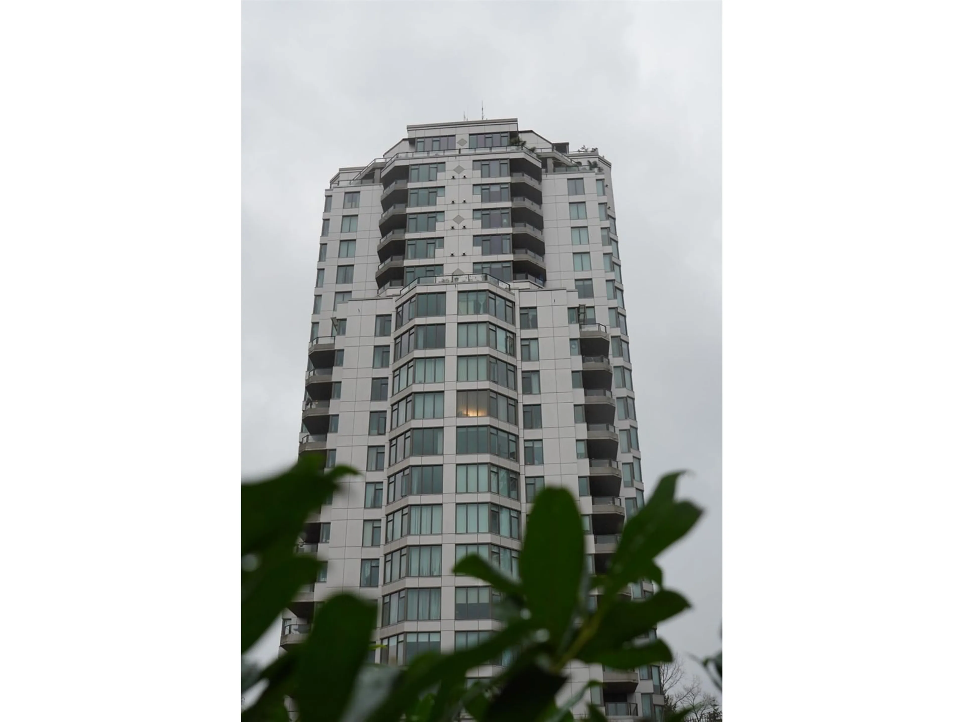 A pic from exterior of the house or condo, the front or back of building for L02 13880 101 AVENUE, Surrey British Columbia V3T5T1