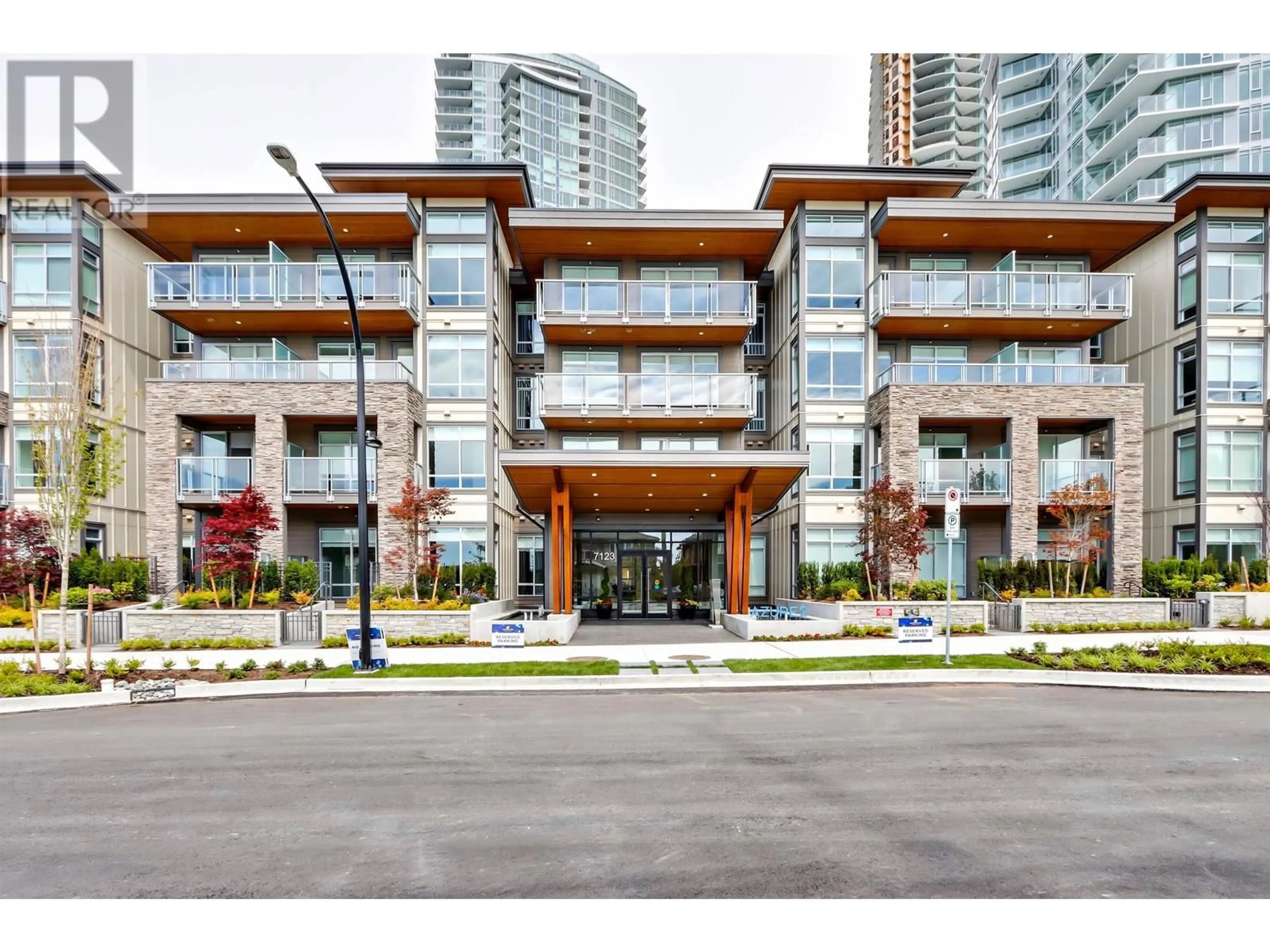 A pic from exterior of the house or condo, the front or back of building for 211 7123 11TH AVENUE, Burnaby British Columbia V3N0J6