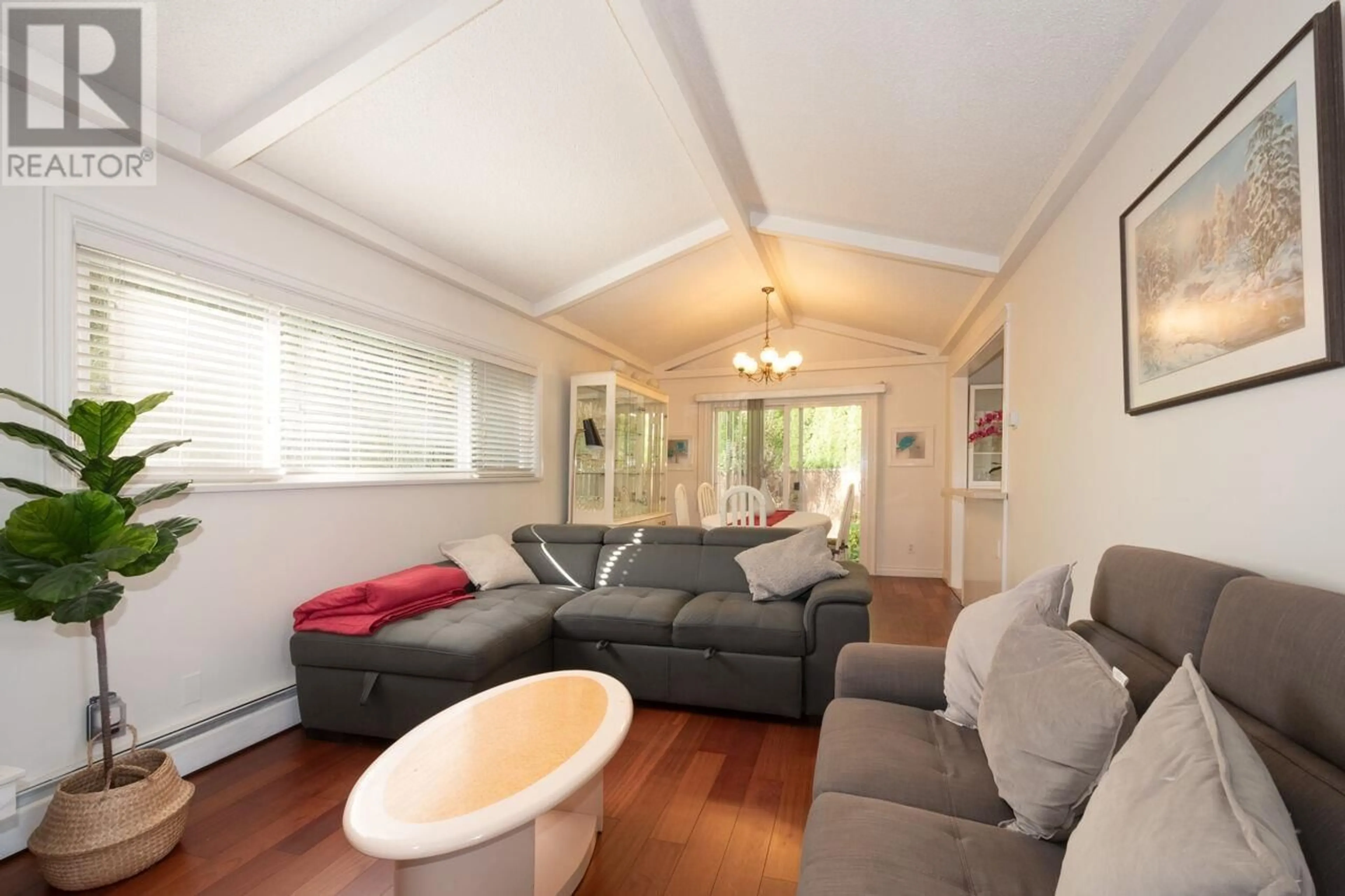 Living room, wood floors for 8240 MANSON DRIVE, Burnaby British Columbia V5A2C2