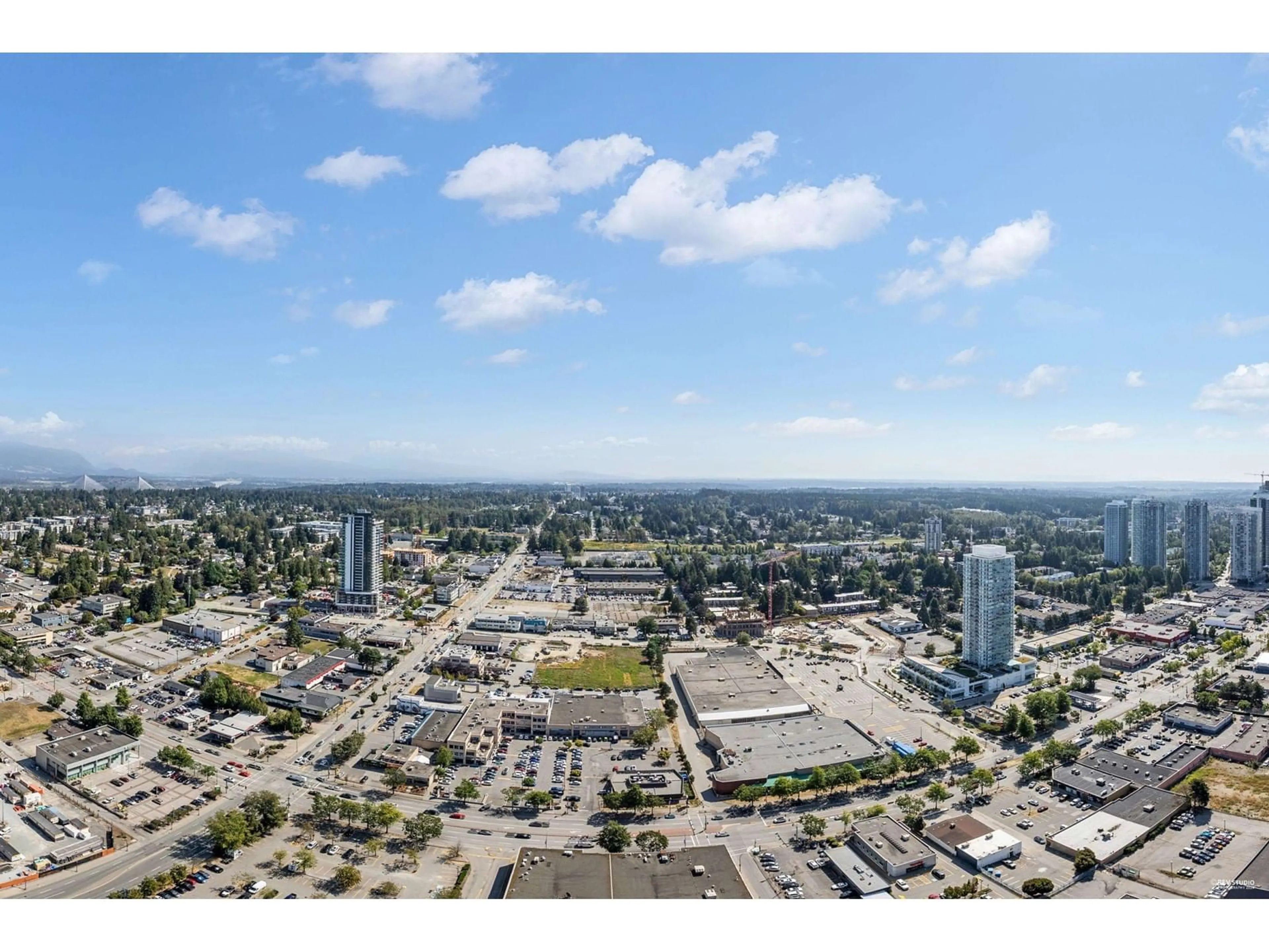 A pic from exterior of the house or condo, the view of city buildings for 4805 13495 CENTRAL AVENUE, Surrey British Columbia V3T0K2