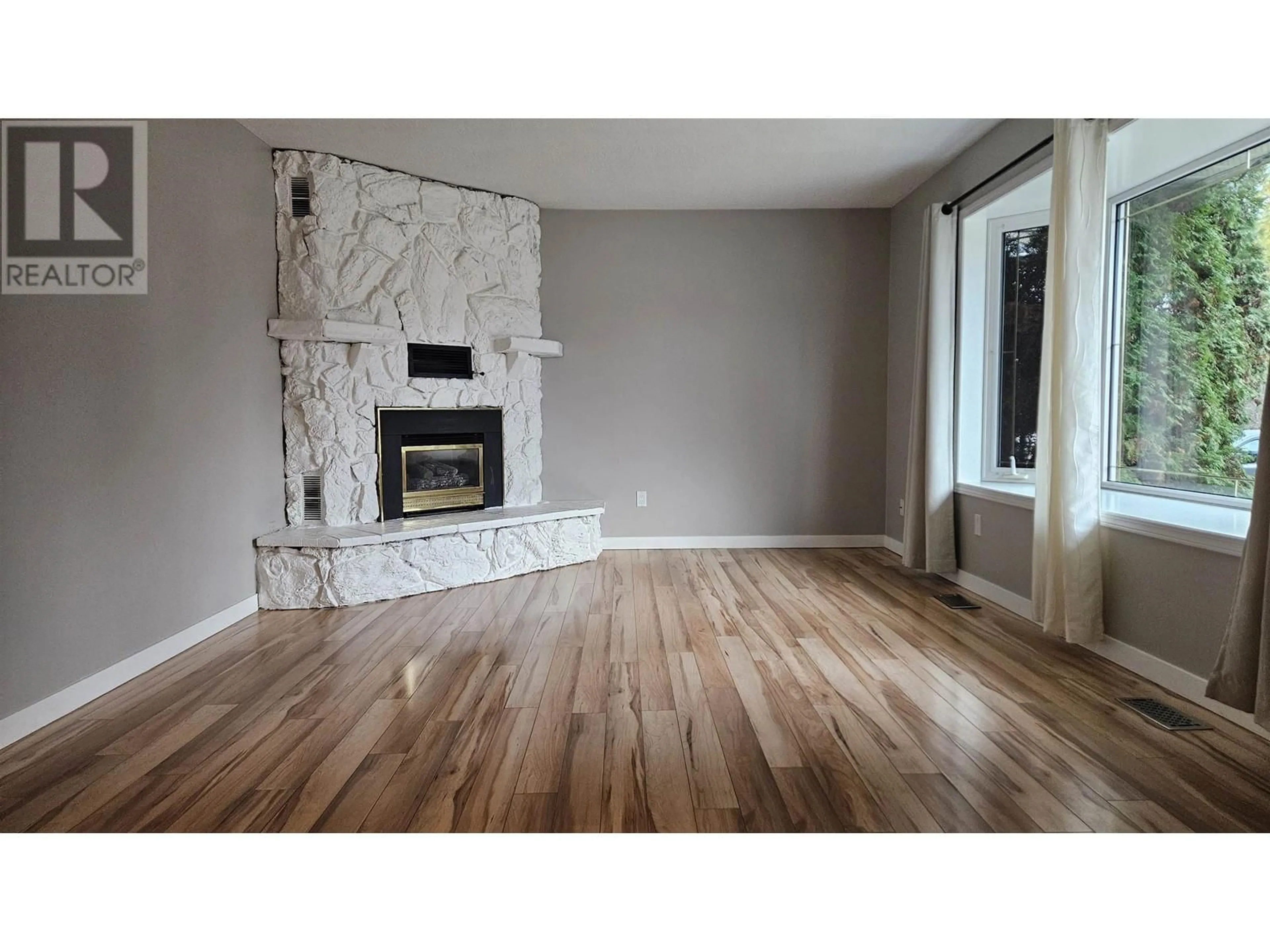 Living room, wood floors for 4249 GUEST CRESCENT, Prince George British Columbia V2N3G9