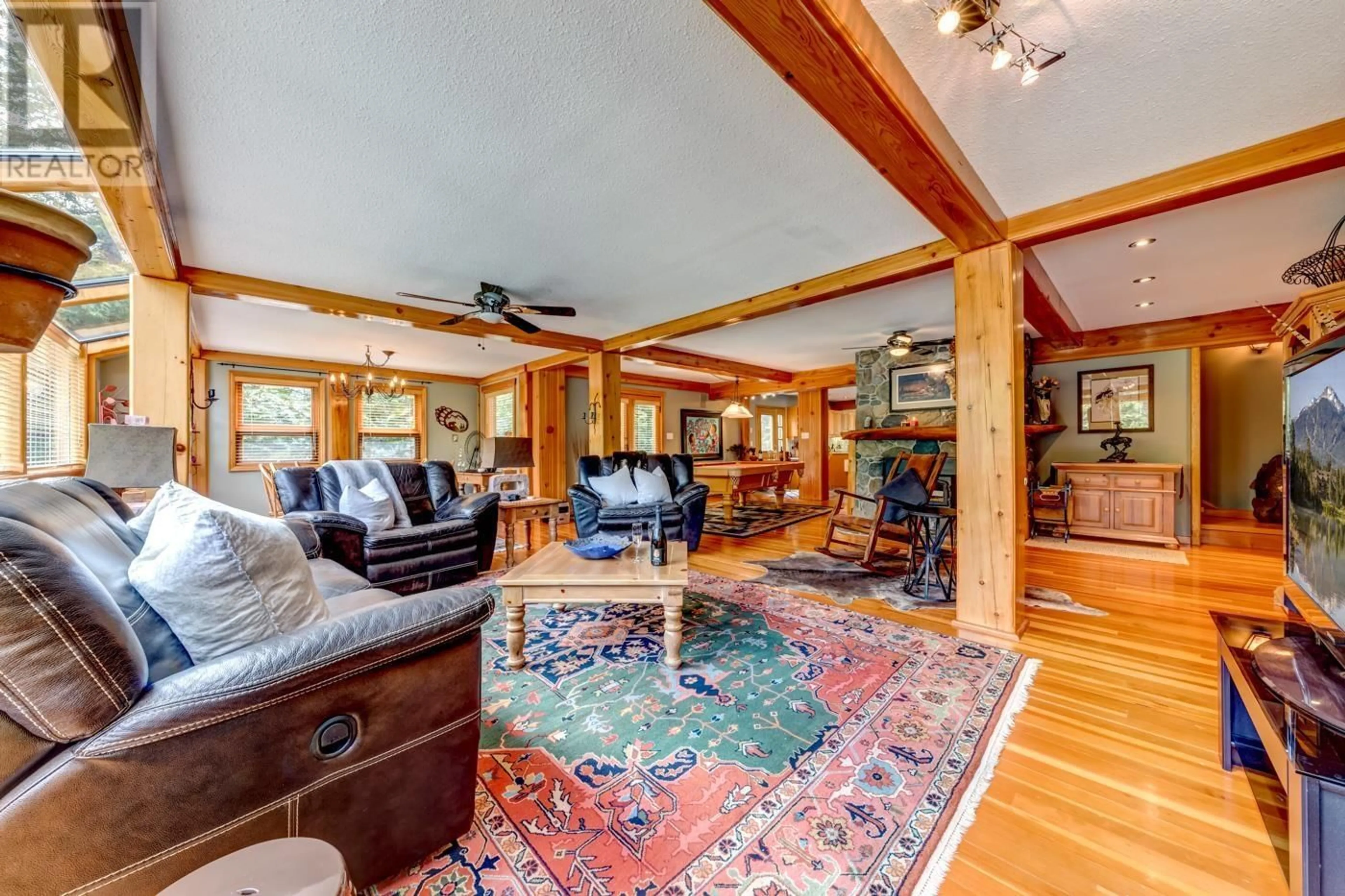 Living room, wood floors for 8080 PARKWOOD DRIVE, Whistler British Columbia V8E0G3