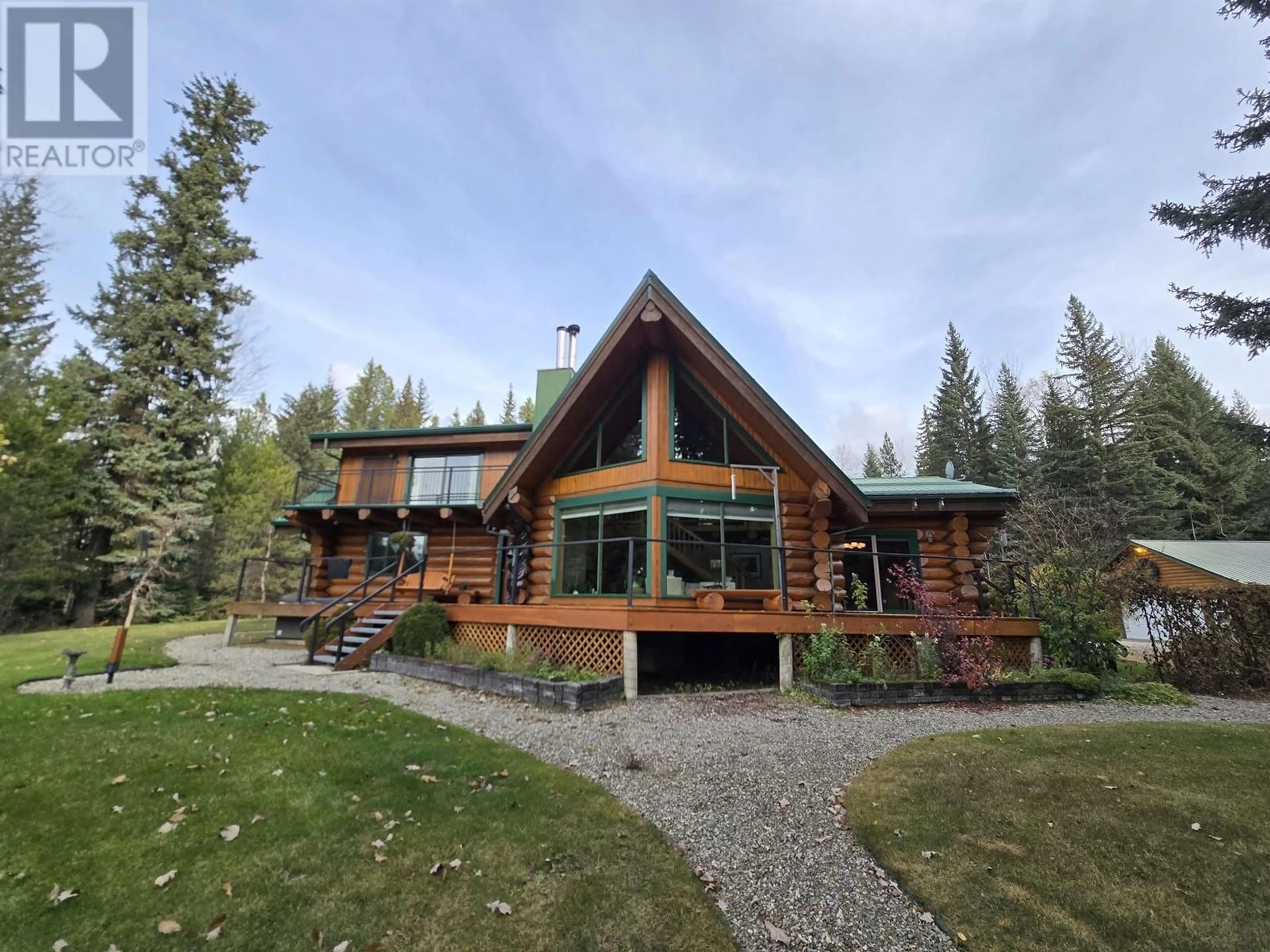 Home with vinyl exterior material, unknown for 3535 CROOKED CREEK ROAD, Valemount British Columbia V0E2Z0