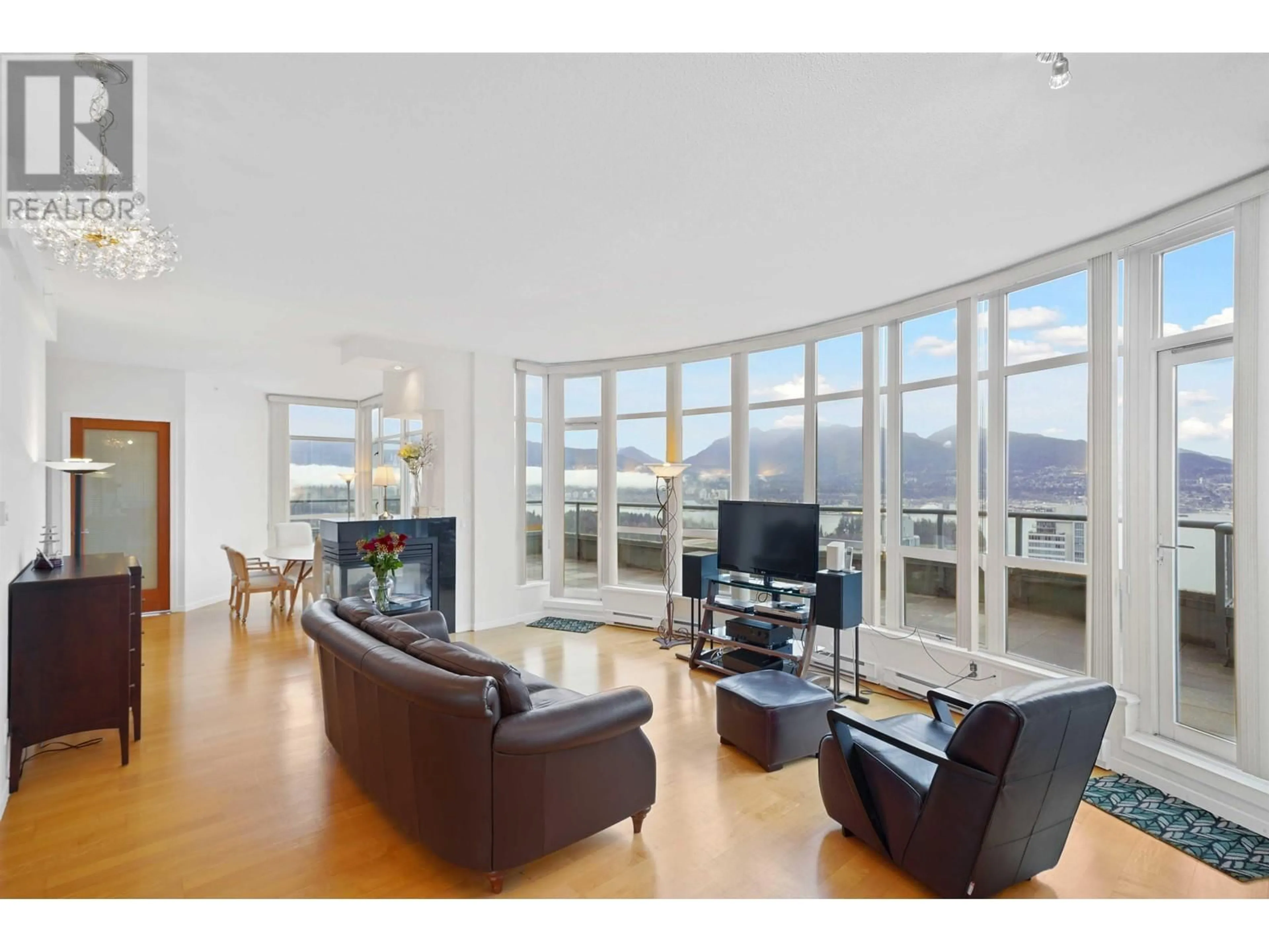 Living room, wood floors for 3402 1239 W GEORGIA STREET, Vancouver British Columbia V6E4R8