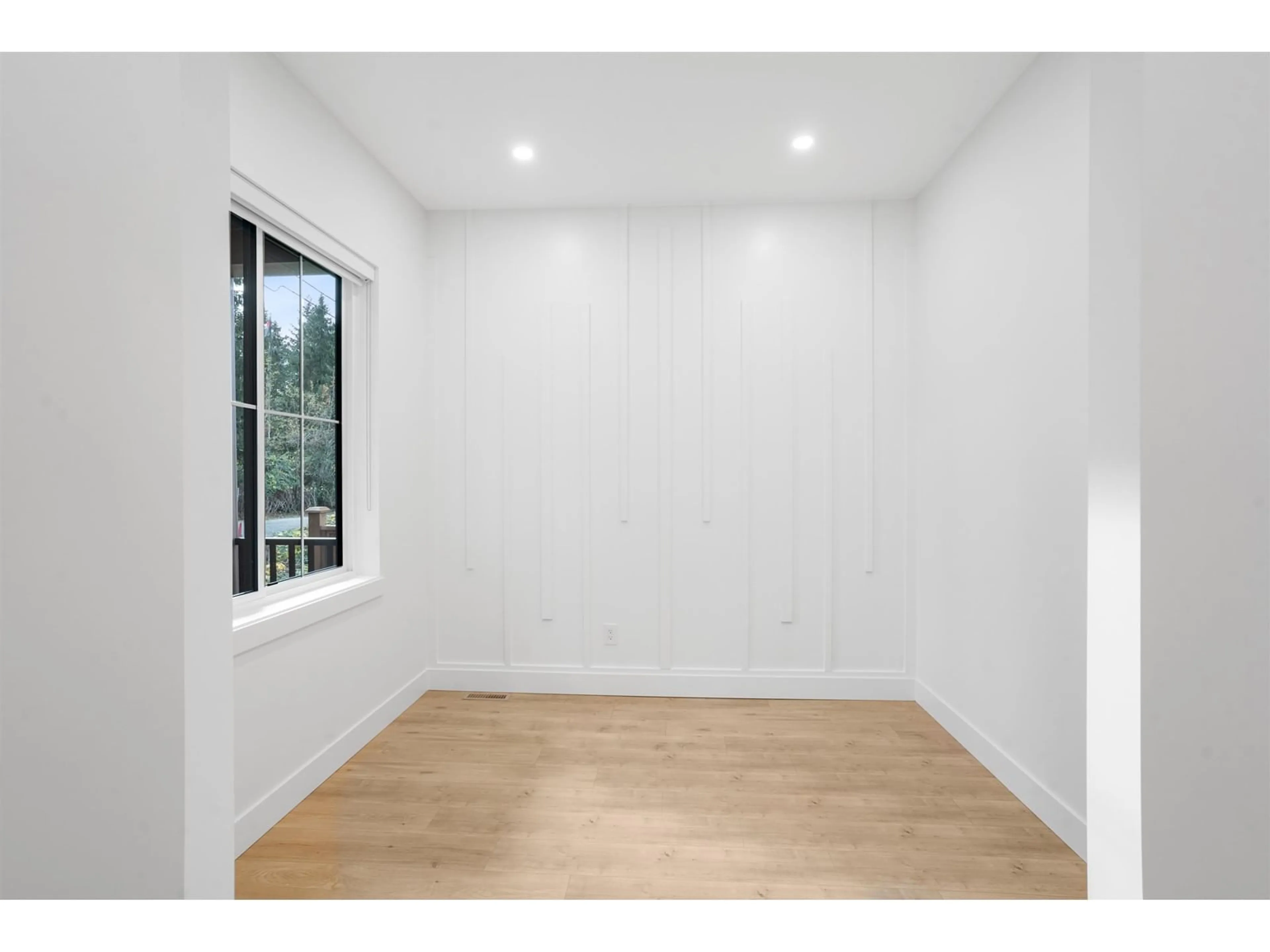 A pic of a room, wood floors for 20483 74B AVENUE, Langley British Columbia V2Y3S8