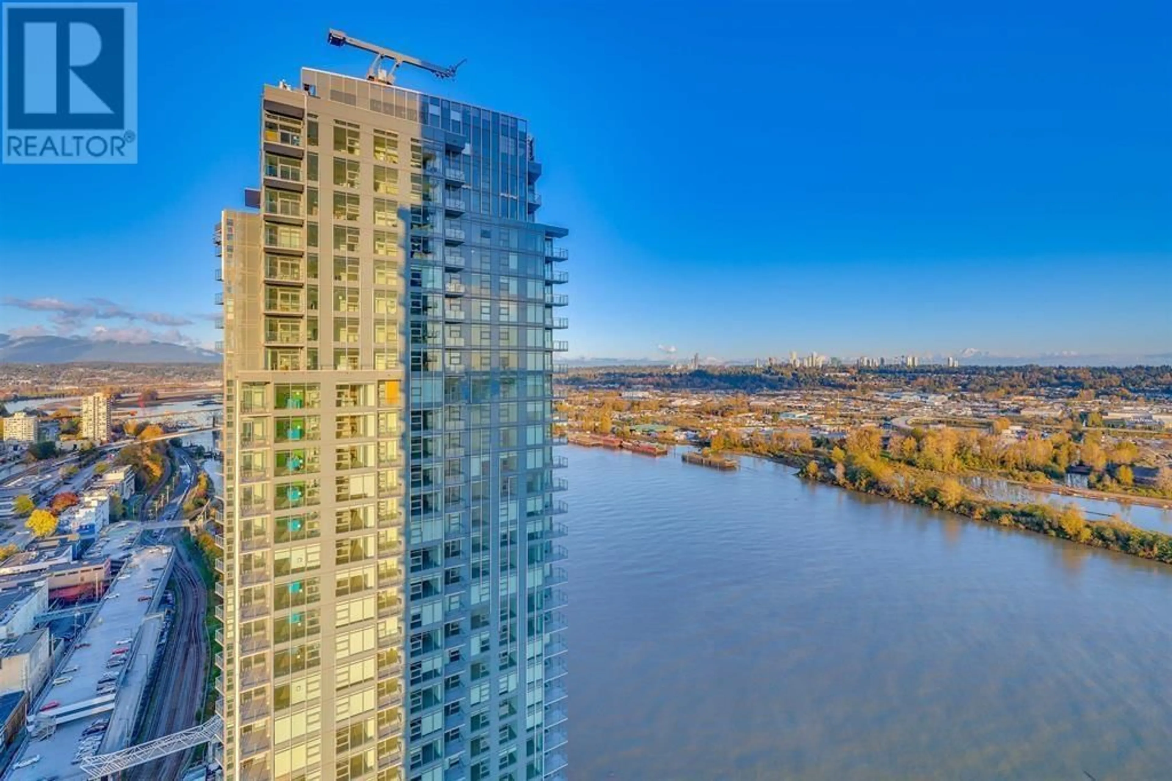 A pic from exterior of the house or condo, the view of lake or river for 2804 680 QUAYSIDE DRIVE, New Westminster British Columbia V3M0P2