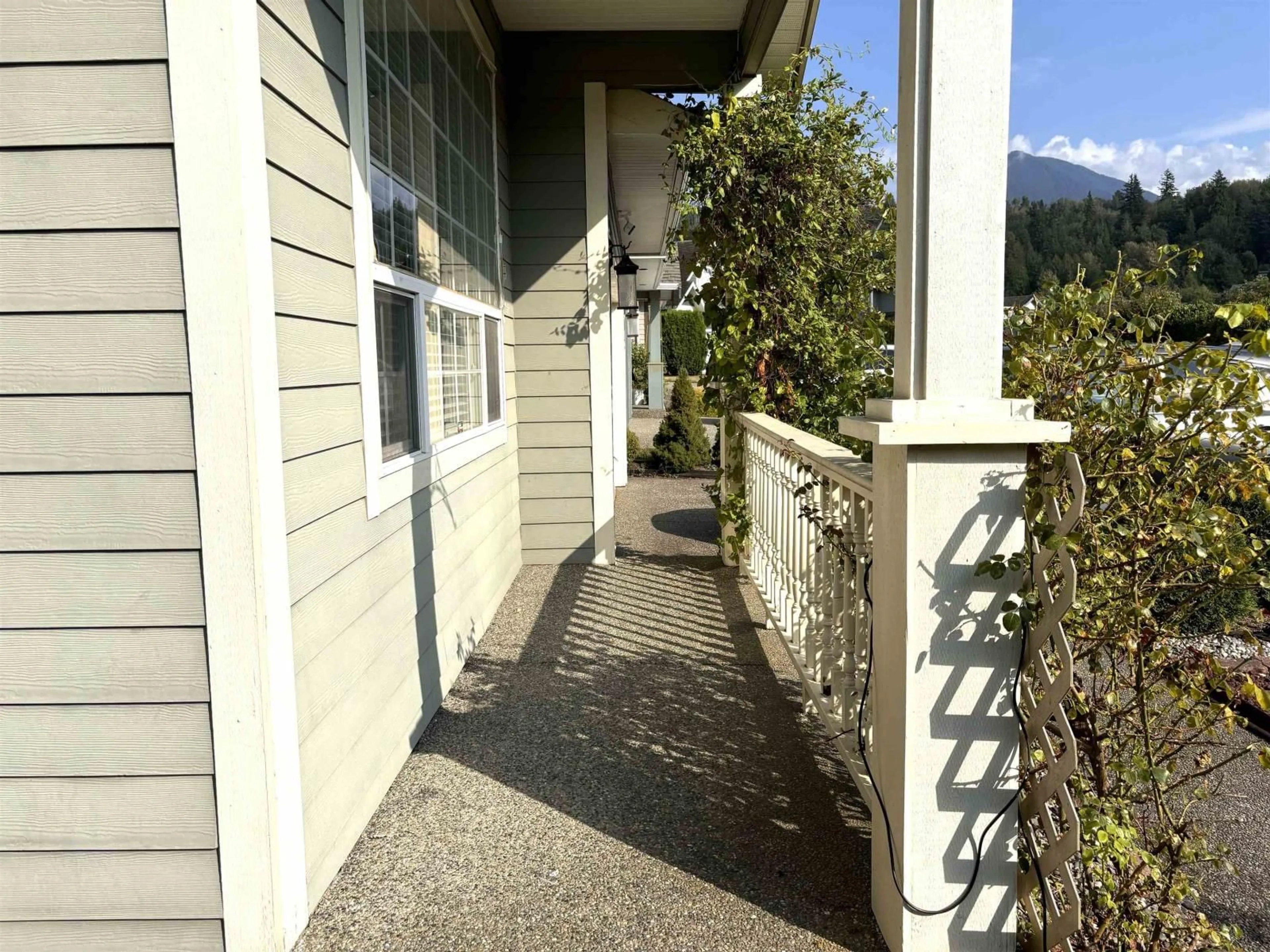 A pic from exterior of the house or condo, the street view for 46249 DANIEL DRIVE, Chilliwack British Columbia V2R5S8