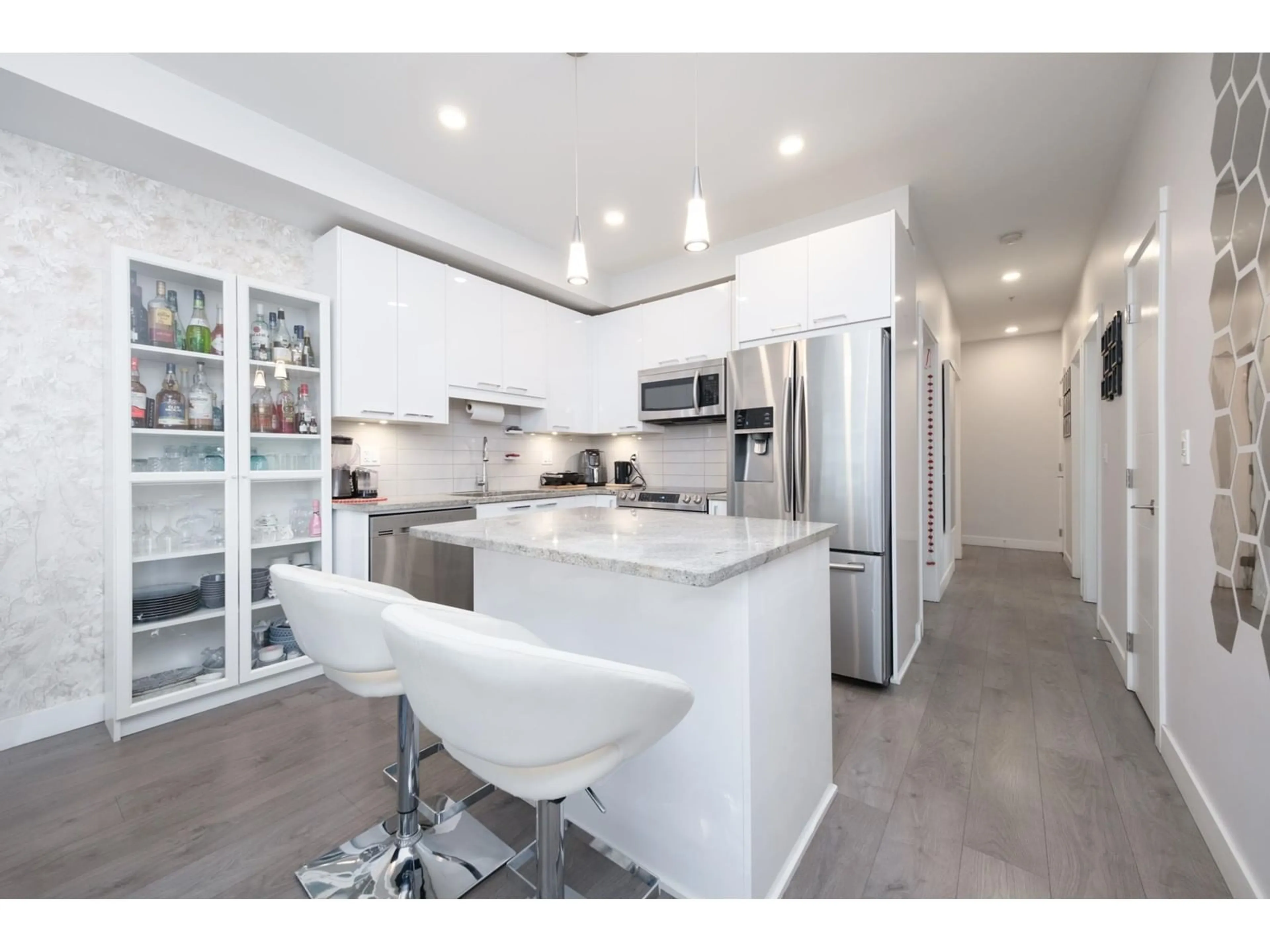 Open concept kitchen for 317 20696 EASTLEIGH CRESCENT, Langley British Columbia V3A0M3