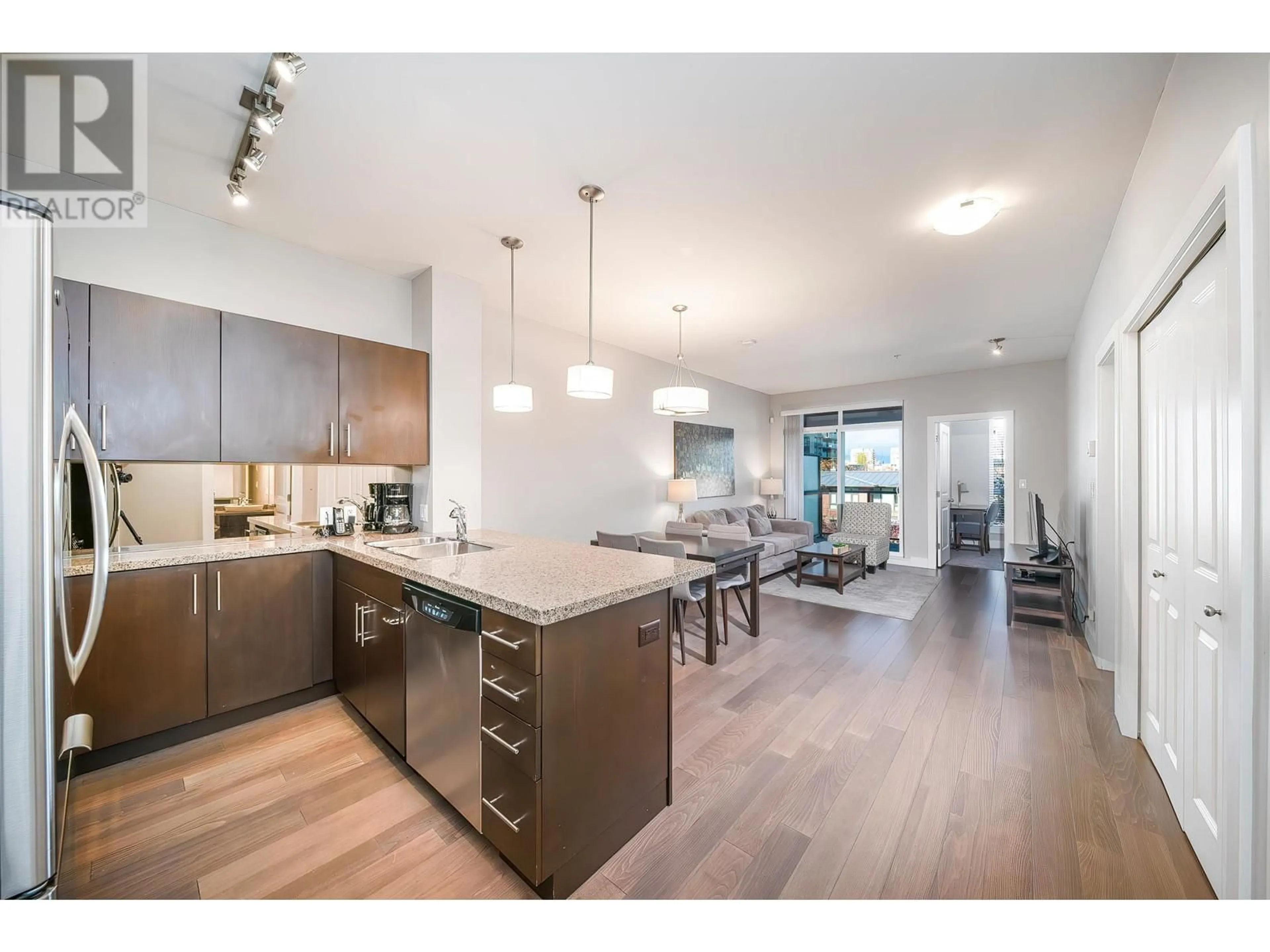 Open concept kitchen for 213 8400 ANDERSON ROAD, Richmond British Columbia V6Y1S6