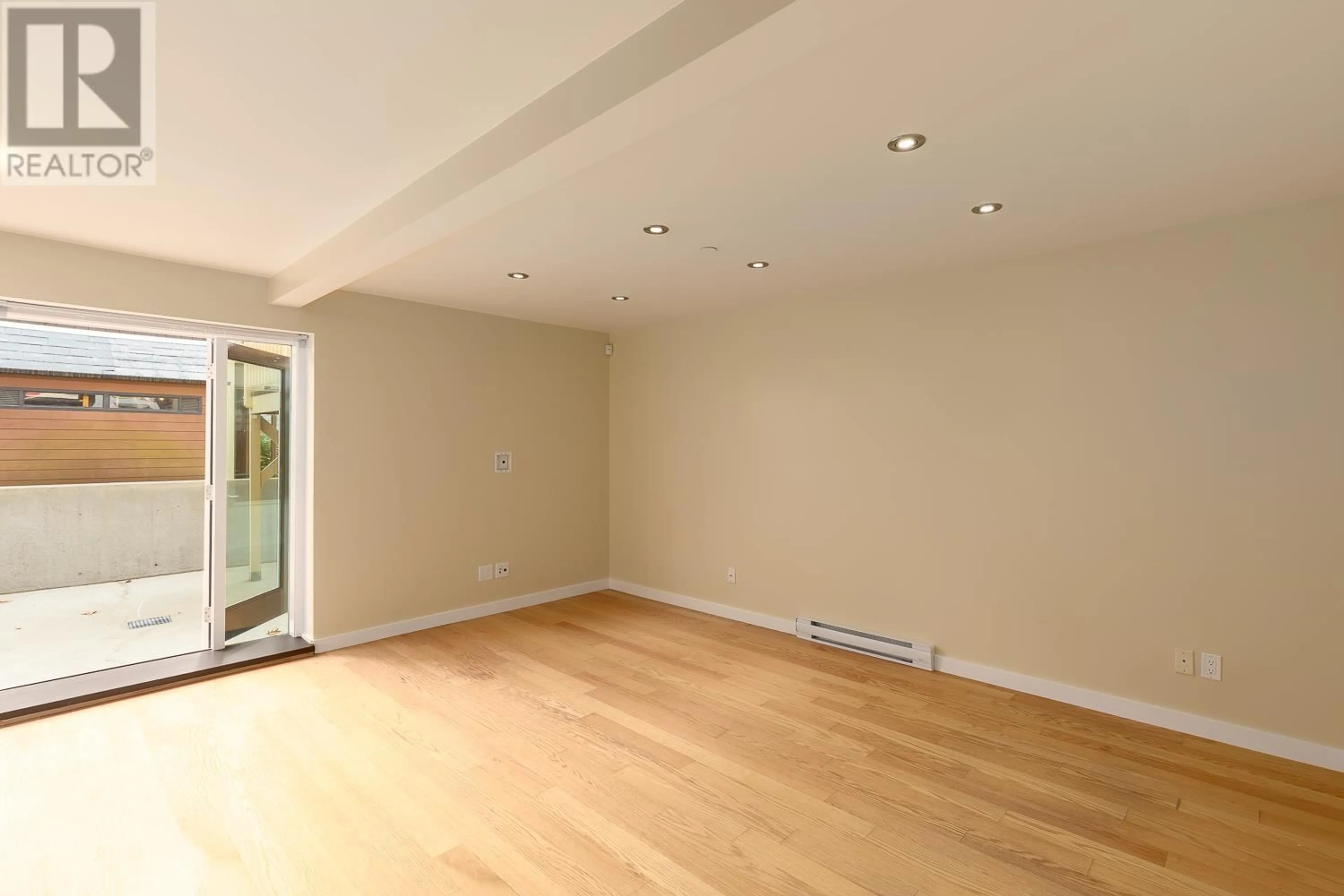 A pic of a room, wood floors for 1 548 E GEORGIA STREET, Vancouver British Columbia V6A1Z9