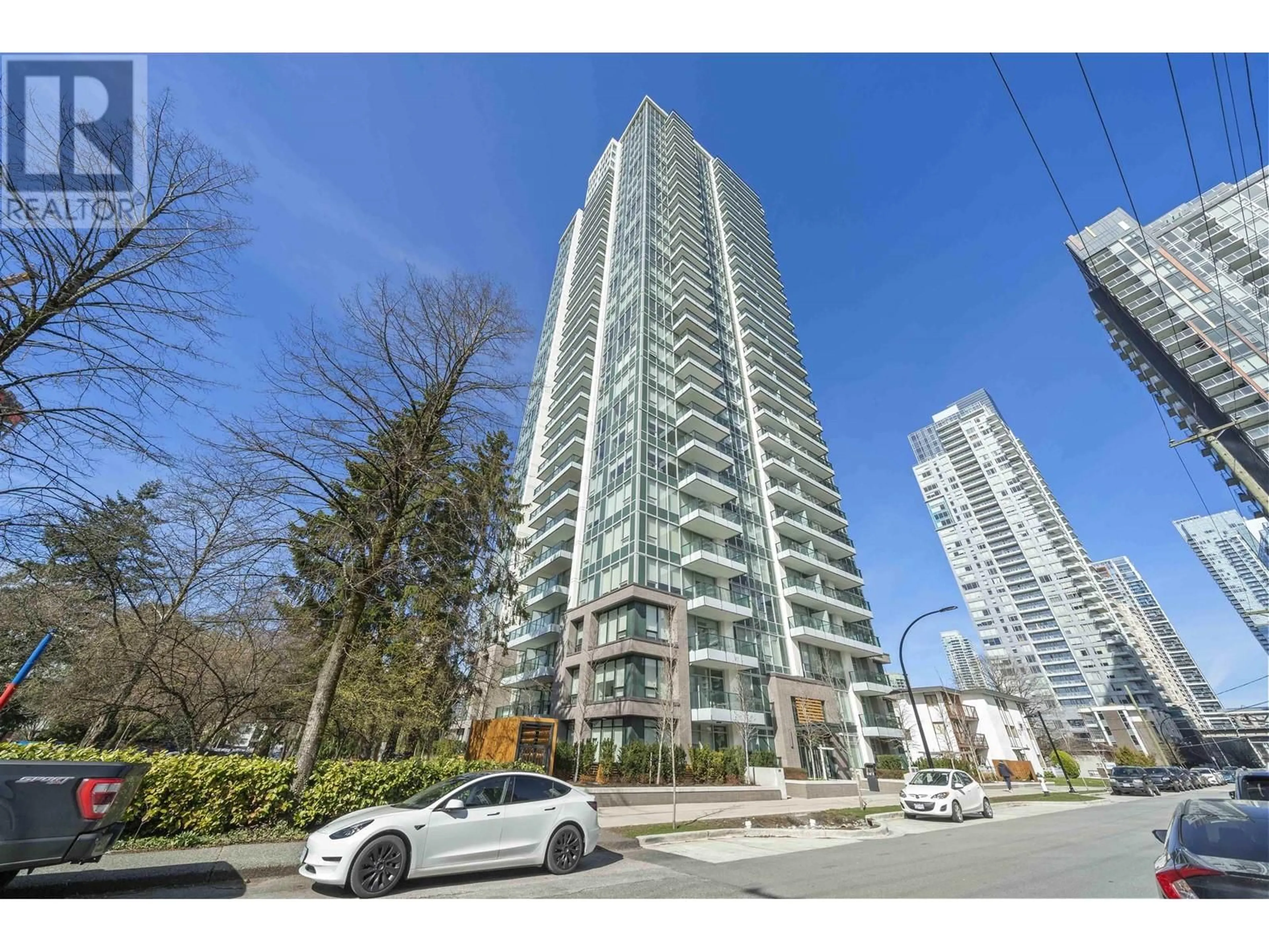 A pic from exterior of the house or condo, the street view for 1904 6463 SILVER AVENUE, Burnaby British Columbia V5H0K4