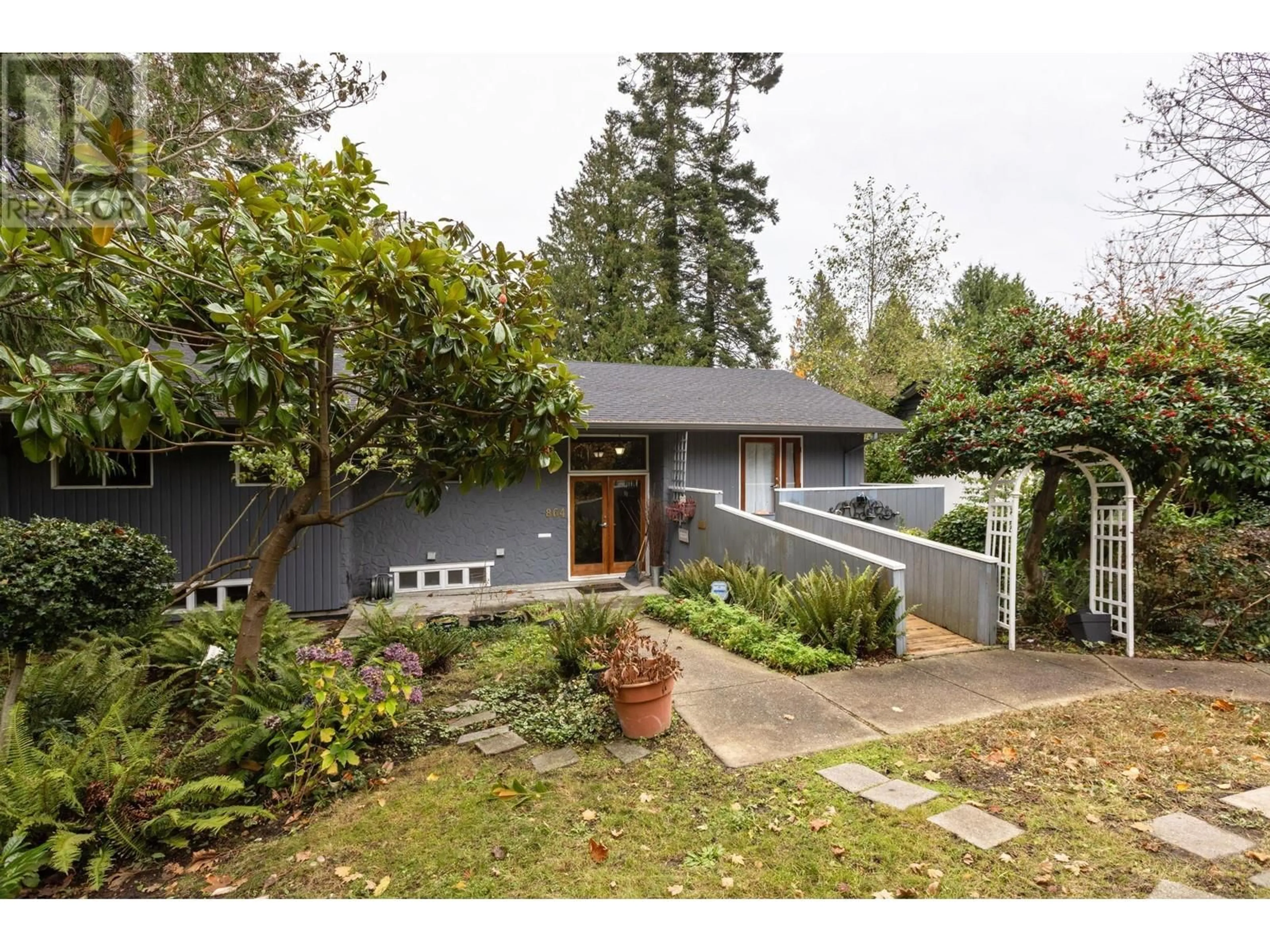 Frontside or backside of a home, cottage for 864 GALE DRIVE, Tsawwassen British Columbia V4M2P5