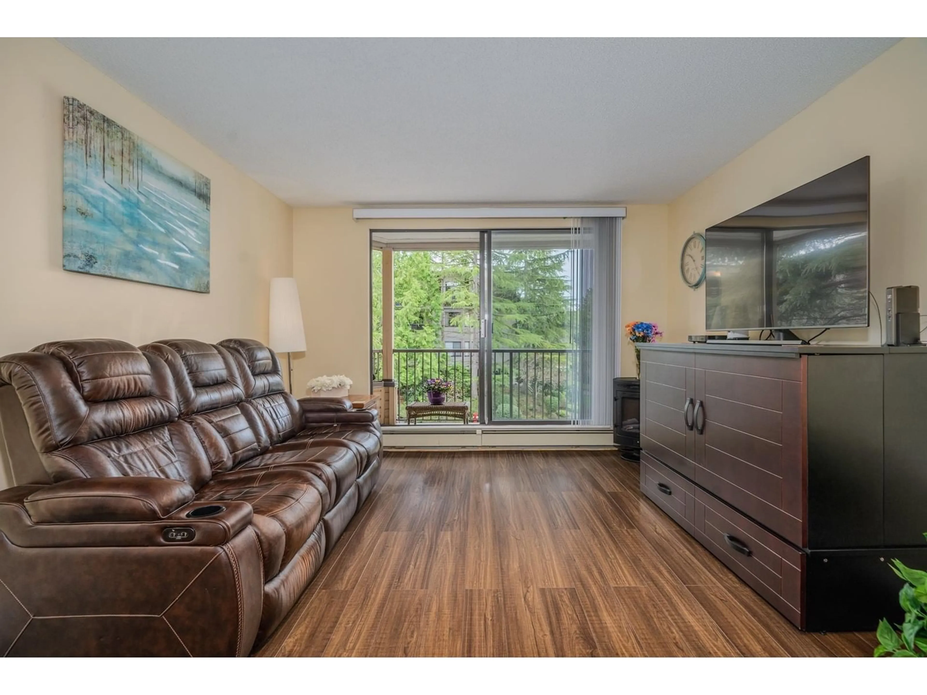 Living room, wood floors for 213 1760 SOUTHMERE CRESCENT, Surrey British Columbia V4A6E5