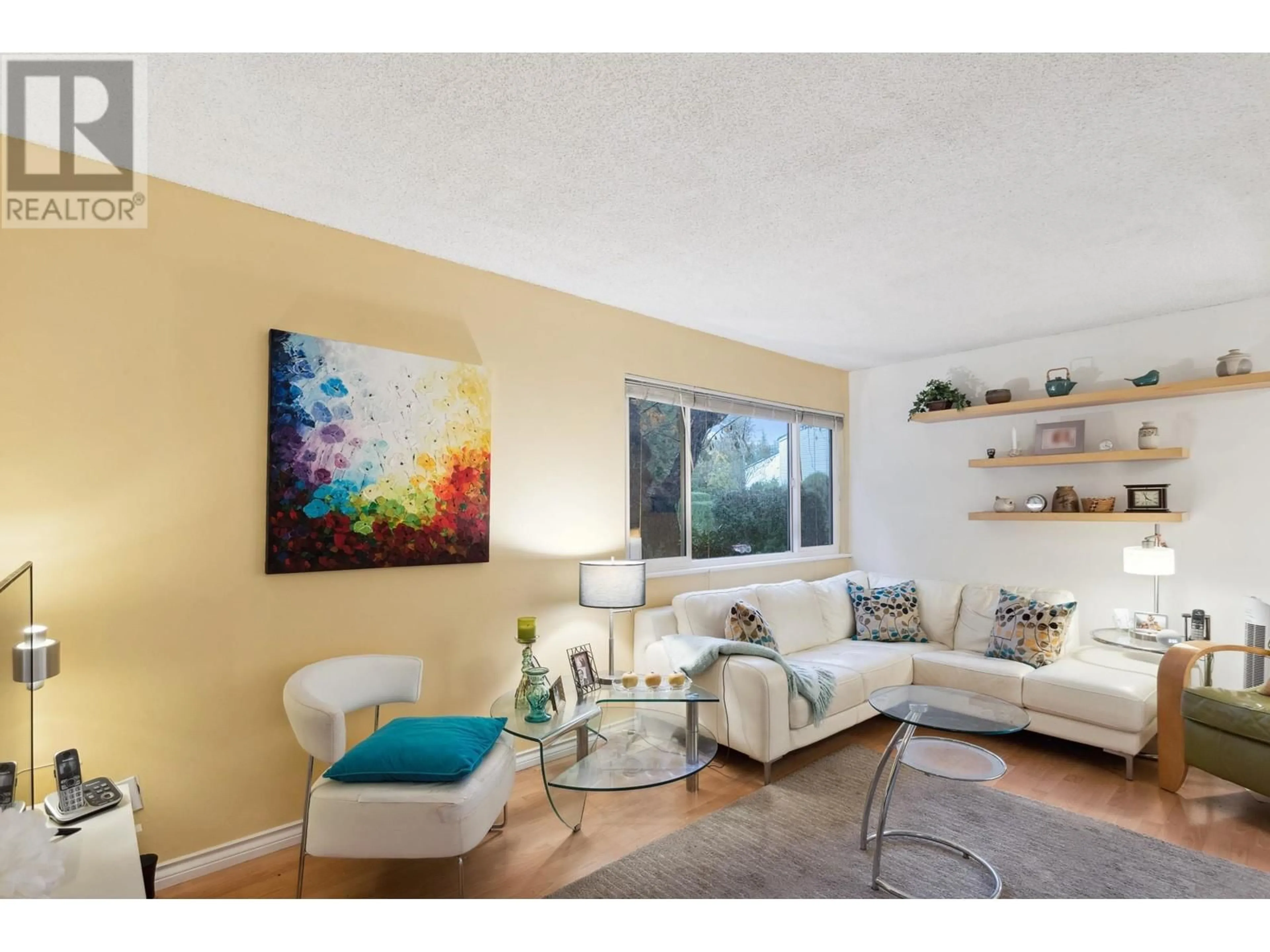 Living room, wood floors for 80 3437 E 49TH AVENUE, Vancouver British Columbia V5S1M1