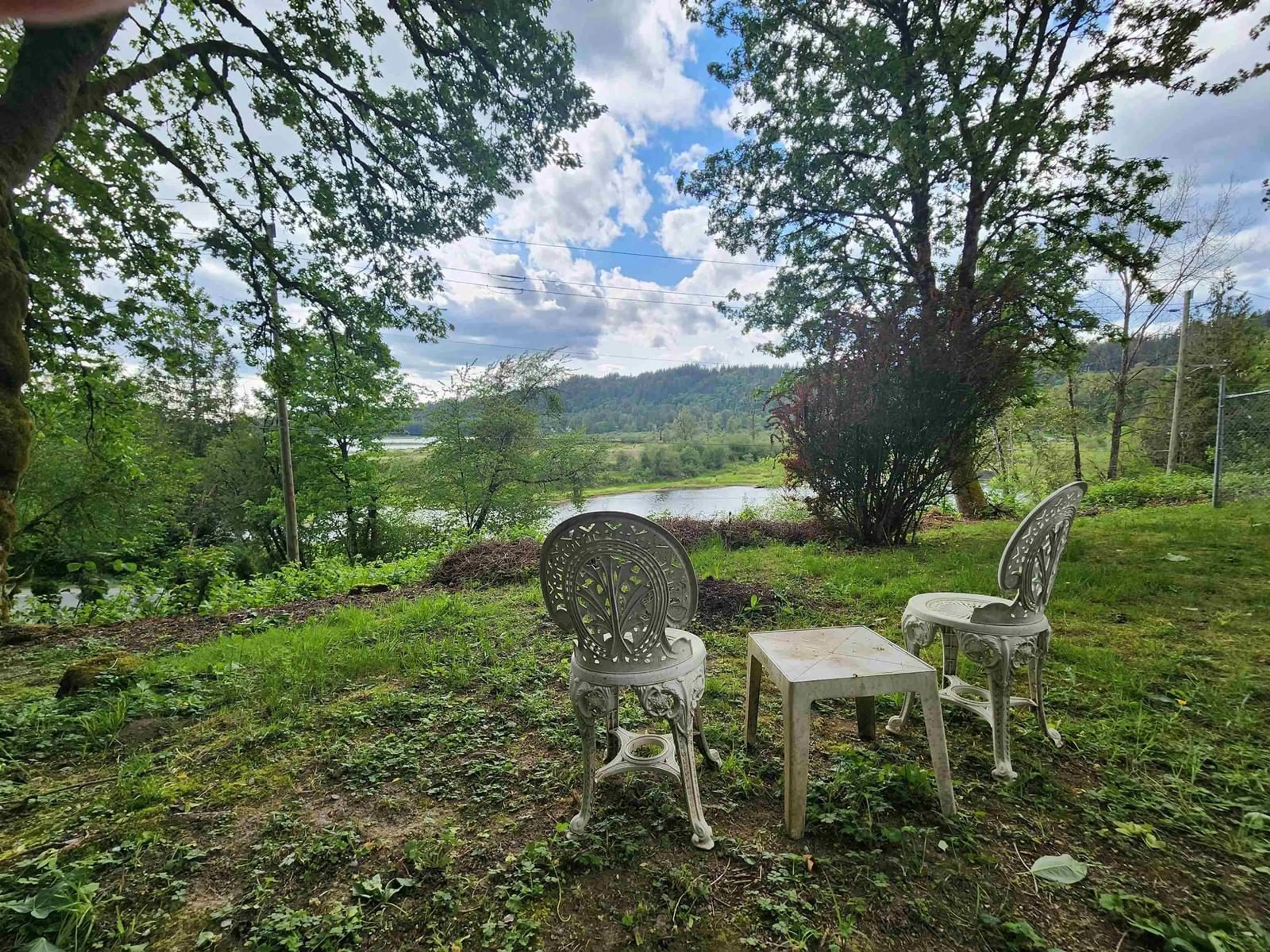 Patio, unknown for 10216 HAYWARD, Mission British Columbia V4S1J2