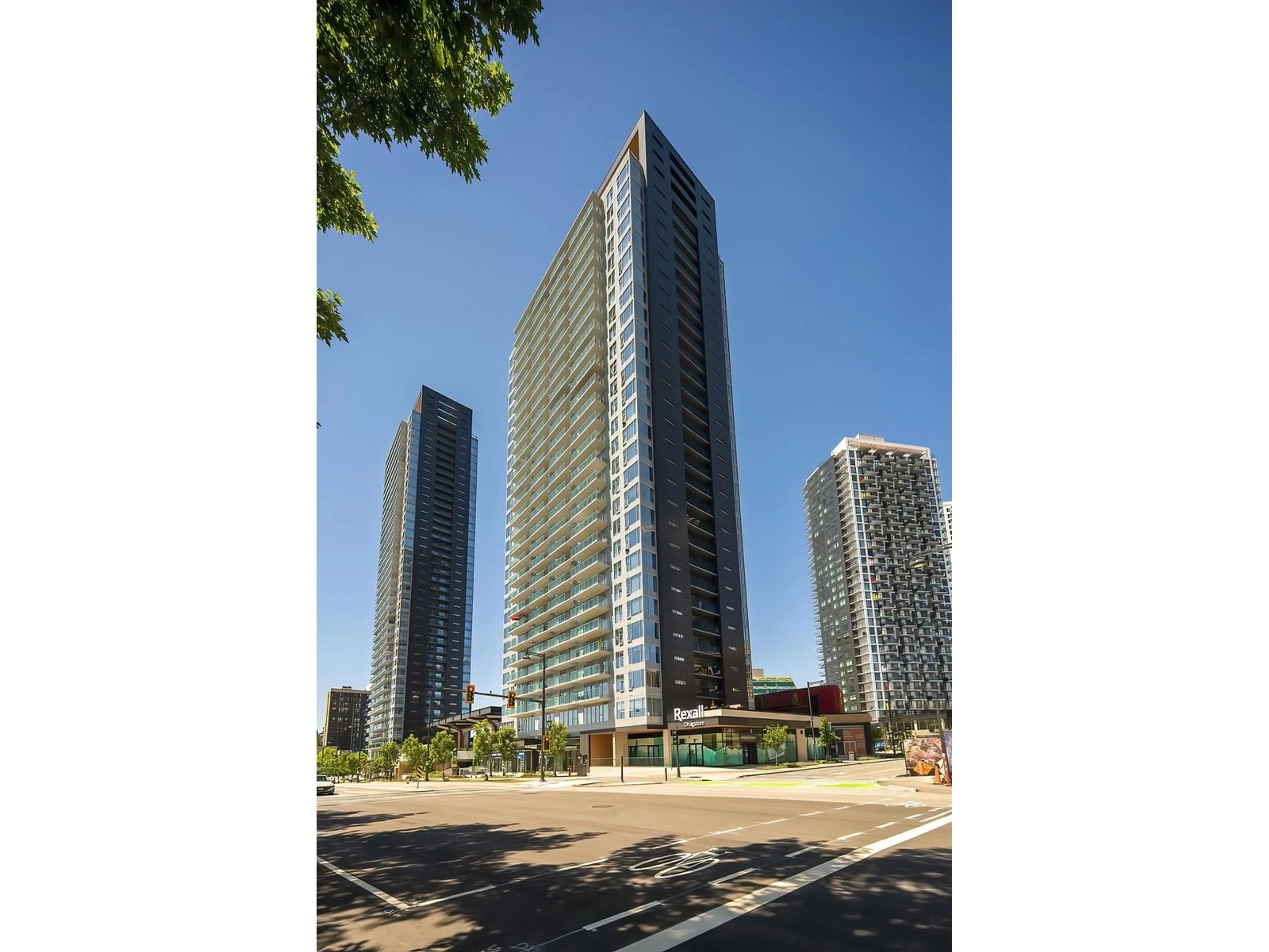 Unknown for 2303 - 13655 FRASER, Surrey British Columbia V3T0P8