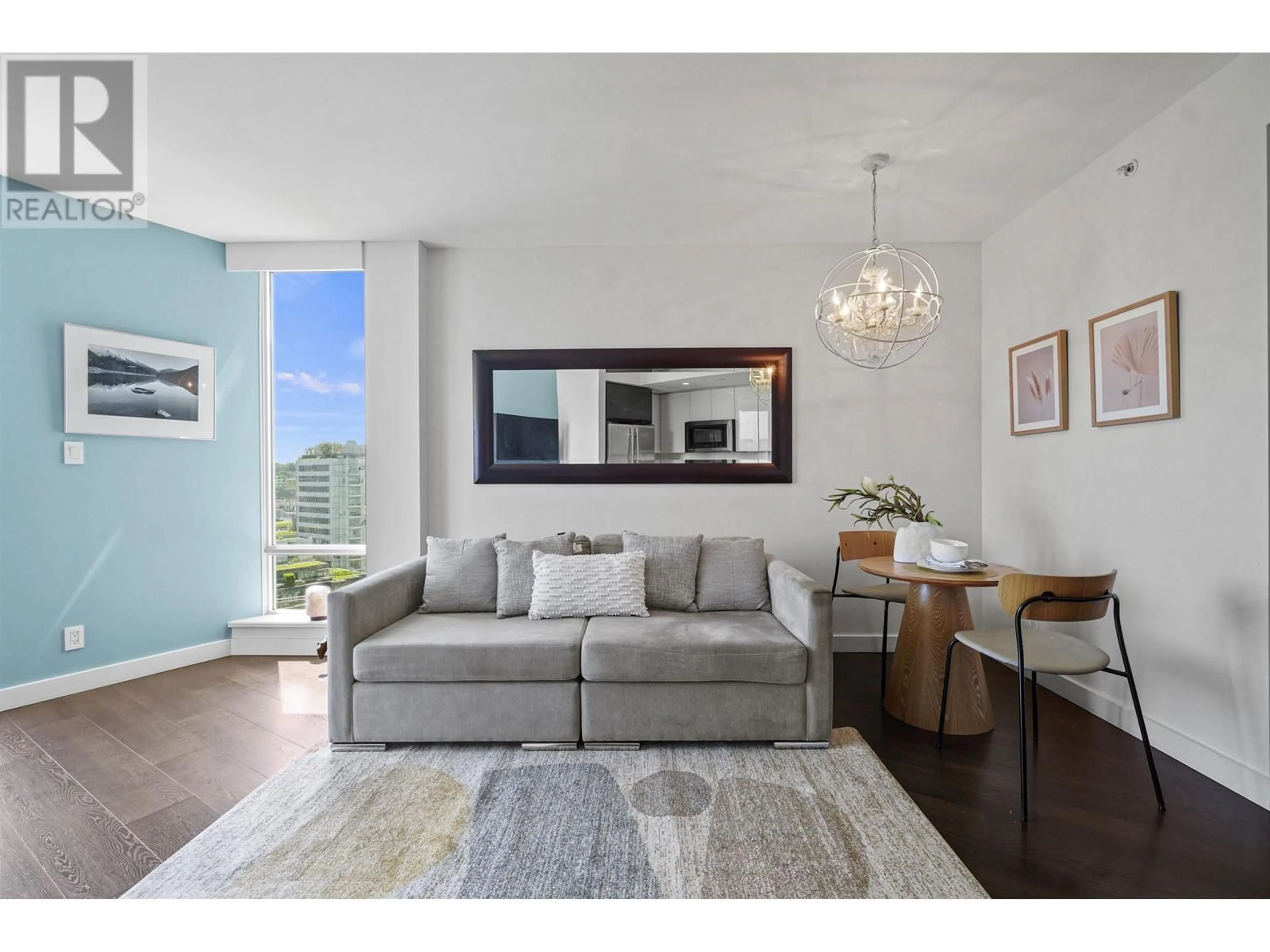 Living room, wood floors for 1718 1618 QUEBEC STREET, Vancouver British Columbia V6A0C5