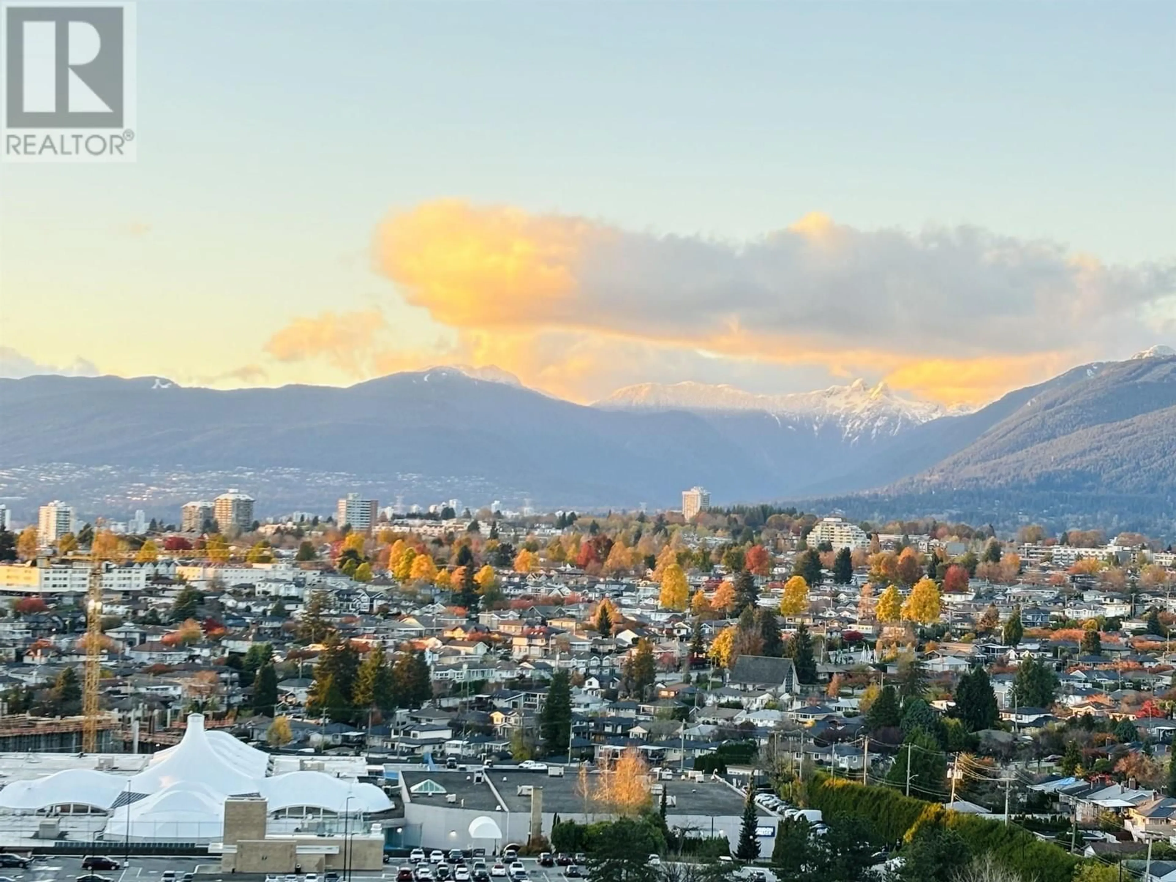 A pic from exterior of the house or condo, the view of mountain for 2505 4720 LOUGHEED HIGHWAY, Burnaby British Columbia V5C0M8