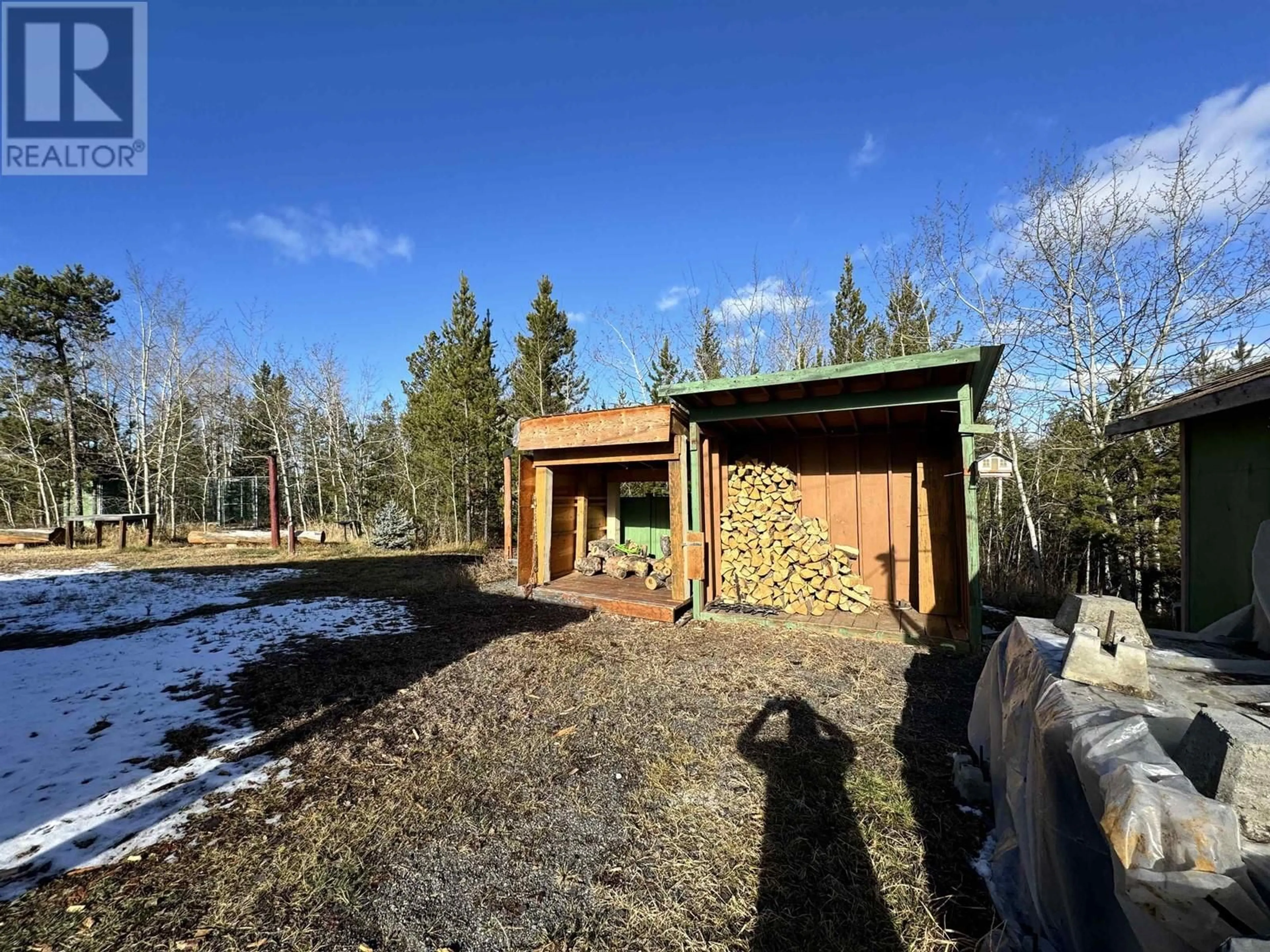 Shed for 1621 CARIBOO 97 HIGHWAY, 70 Mile House British Columbia V0K2K0