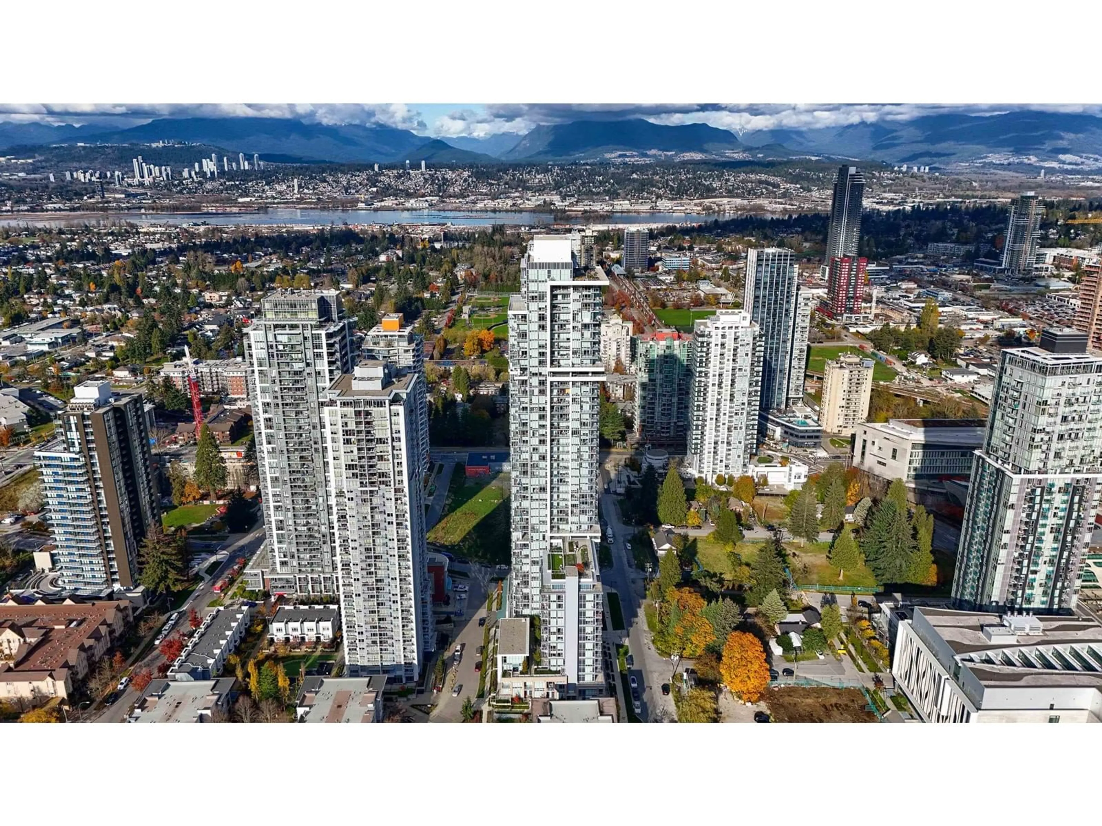 A pic from exterior of the house or condo, the view of city buildings for 317 13350 CENTRAL AVENUE, Surrey British Columbia V3T0S1