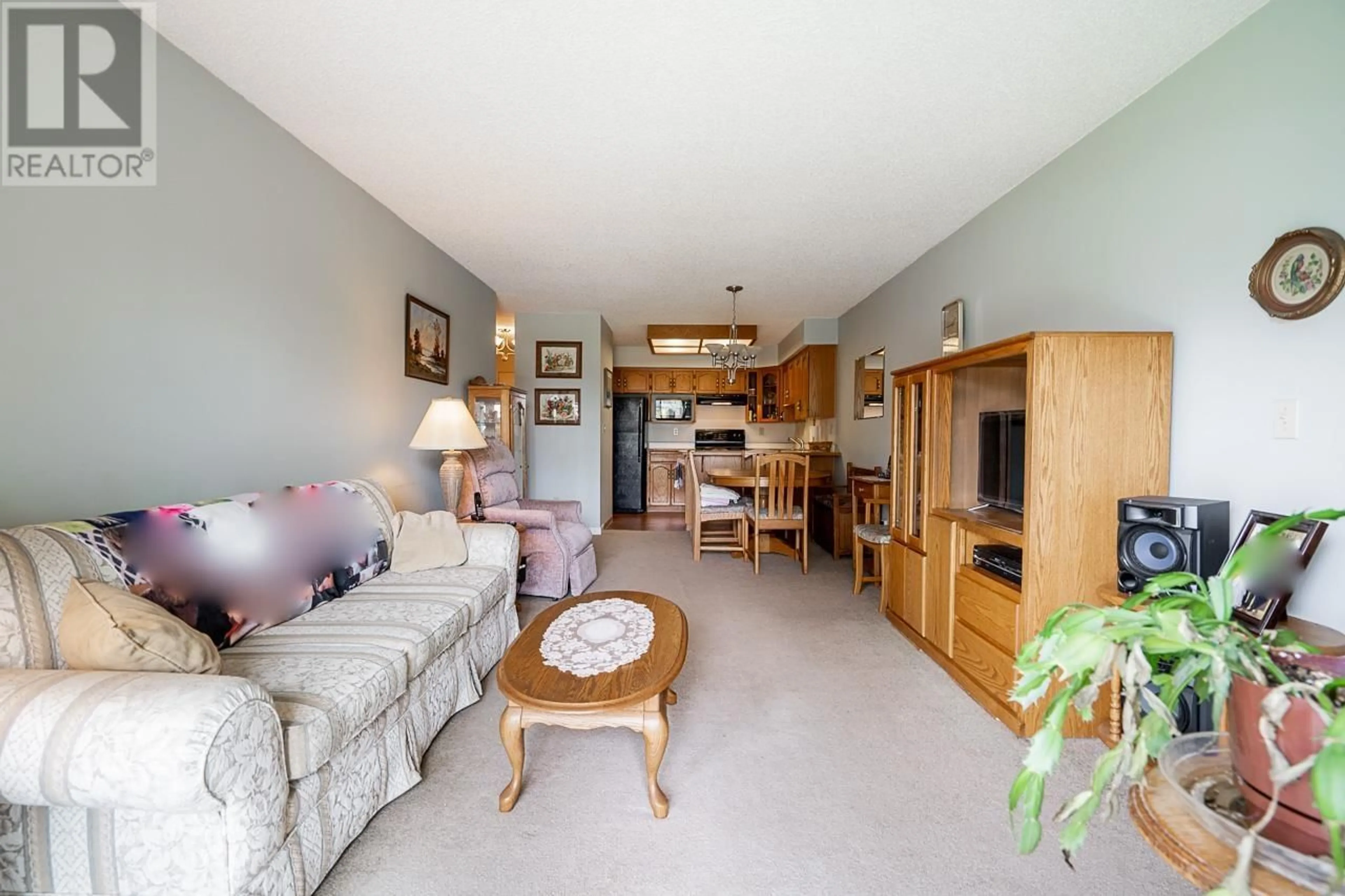 Living room, wood floors for 219 22514 116 AVENUE, Maple Ridge British Columbia V2X0N8