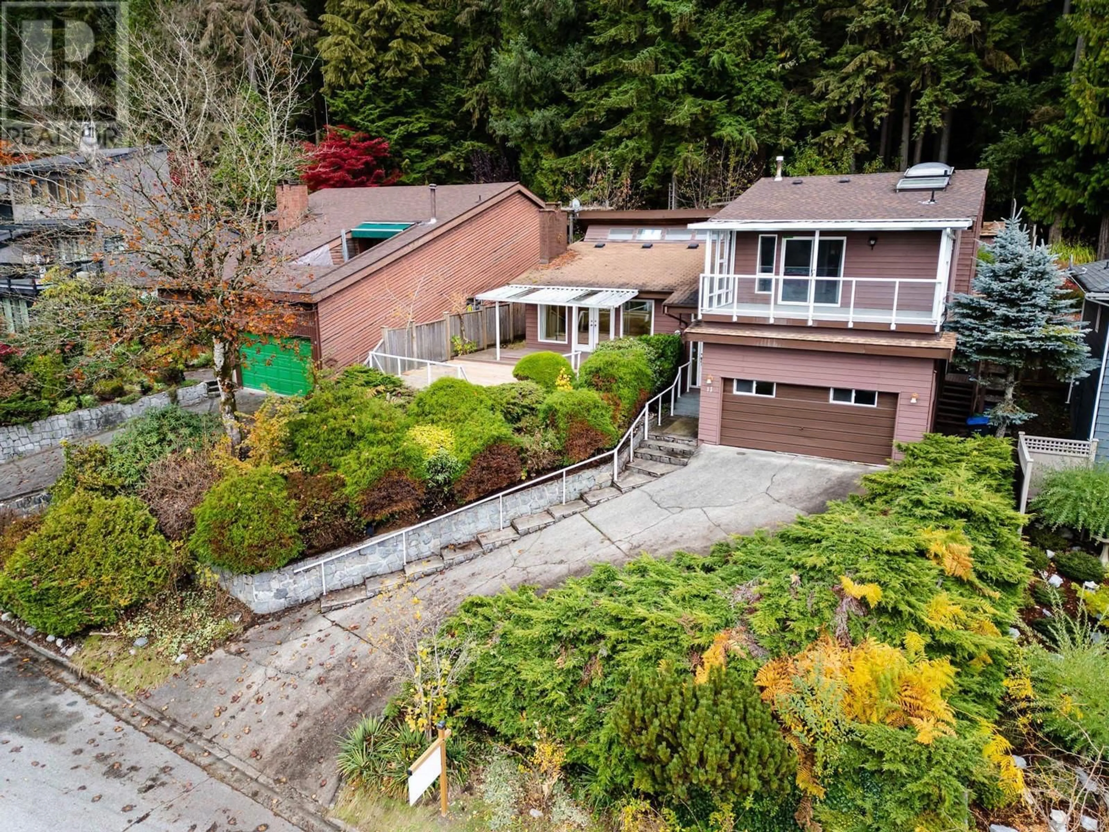 Frontside or backside of a home, the fenced backyard for 11 AXFORD BAY, Port Moody British Columbia V3H3R4