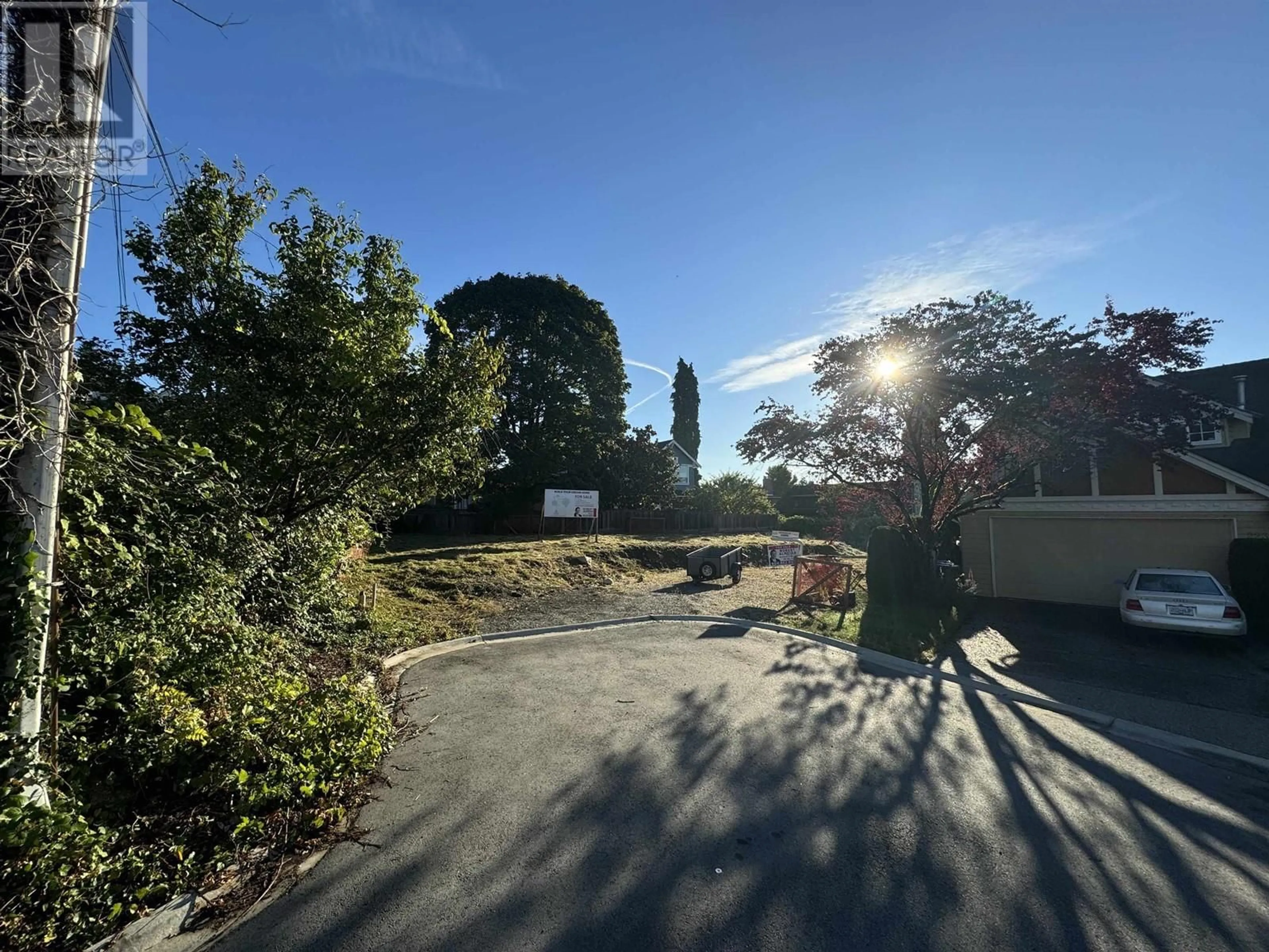 Frontside or backside of a home, the street view for 224 TOWNSEND PLACE, New Westminster British Columbia V3L1L4