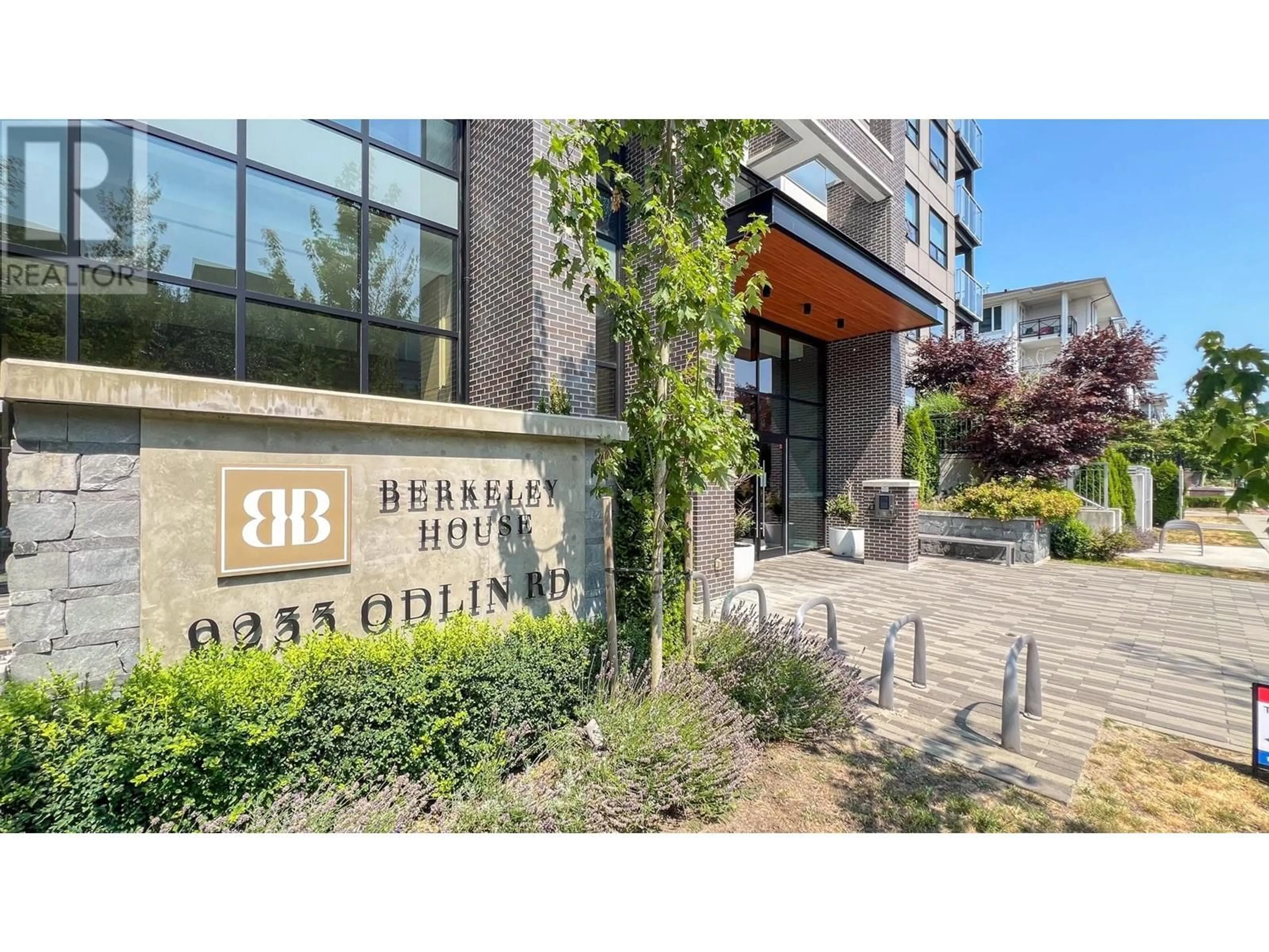 Indoor entryway for 115 9233 ODLIN ROAD, Richmond British Columbia V6X0V4