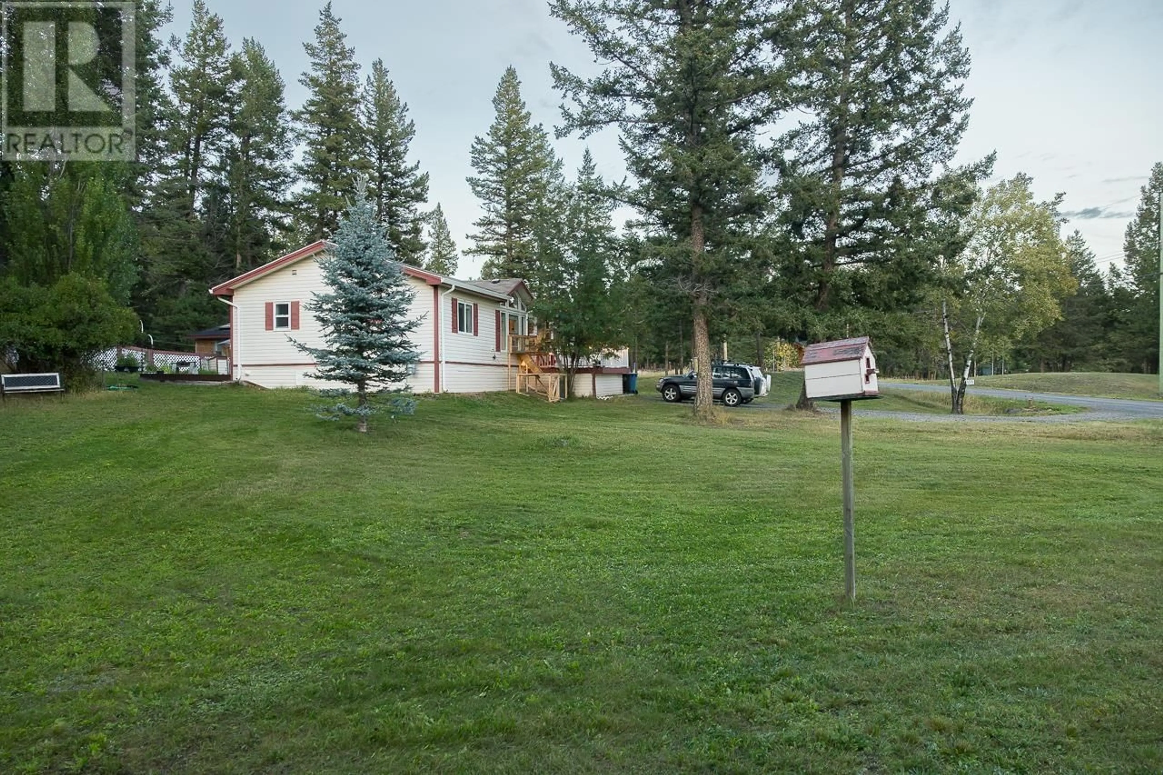 A pic from exterior of the house or condo, cottage for 5079 BLOCK DRIVE, 108 Mile Ranch British Columbia V0K2Z0