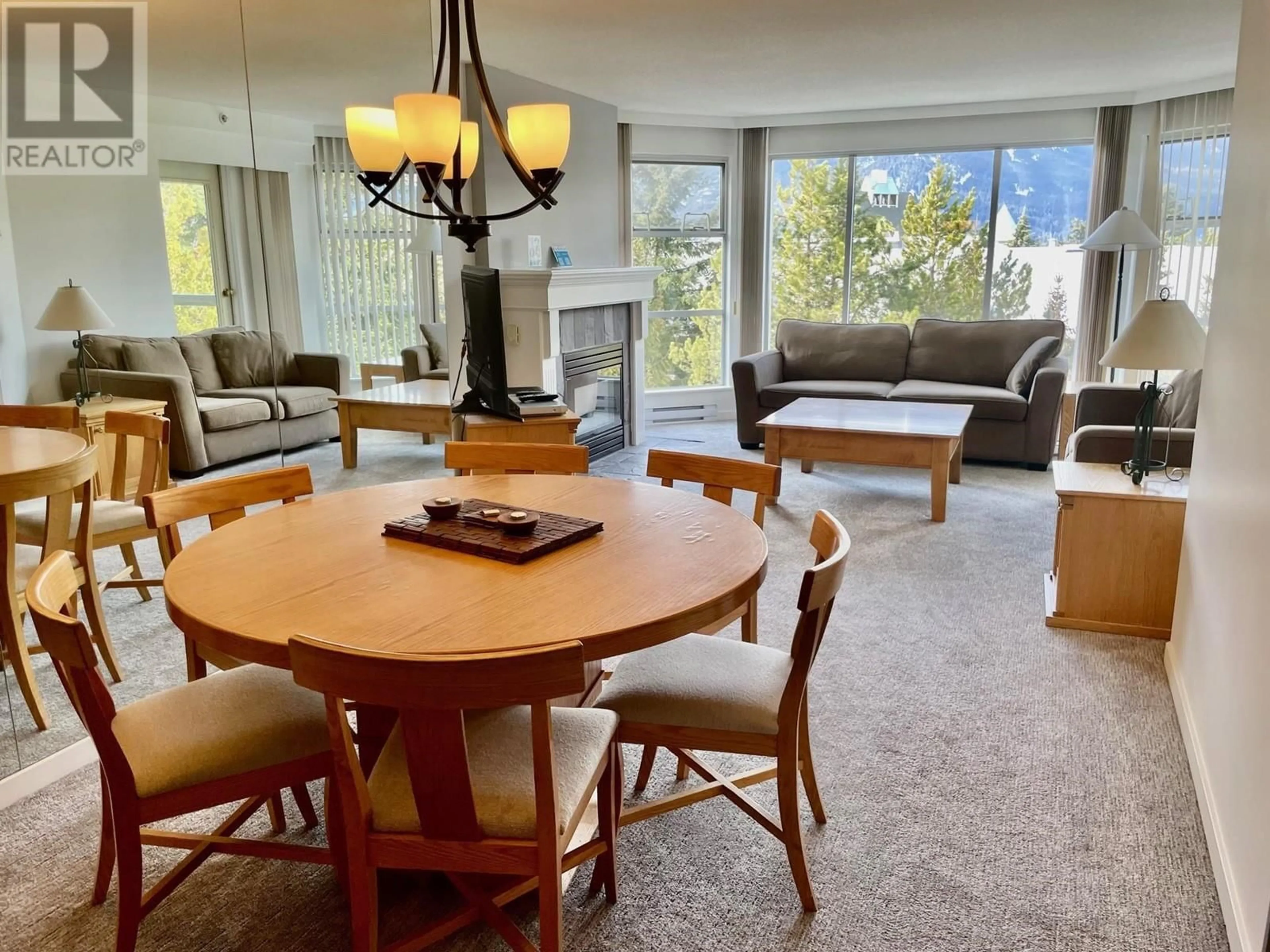 Dining room, wood floors, cottage for 305 wk3-4910 SPEARHEAD PLACE, Whistler British Columbia V0N1B4