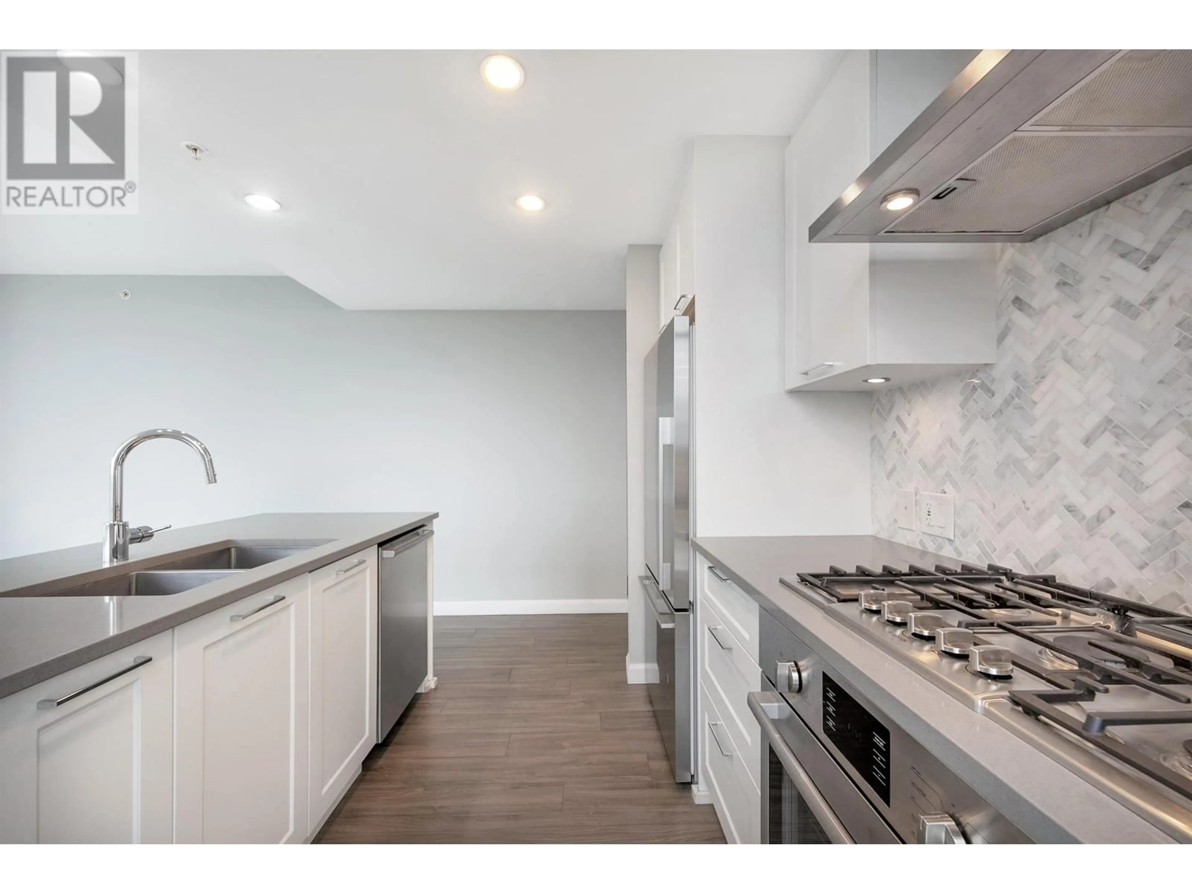 Open concept kitchen, unknown for 2302 - 520 COMO LAKE AVENUE, Coquitlam British Columbia V3J0E8