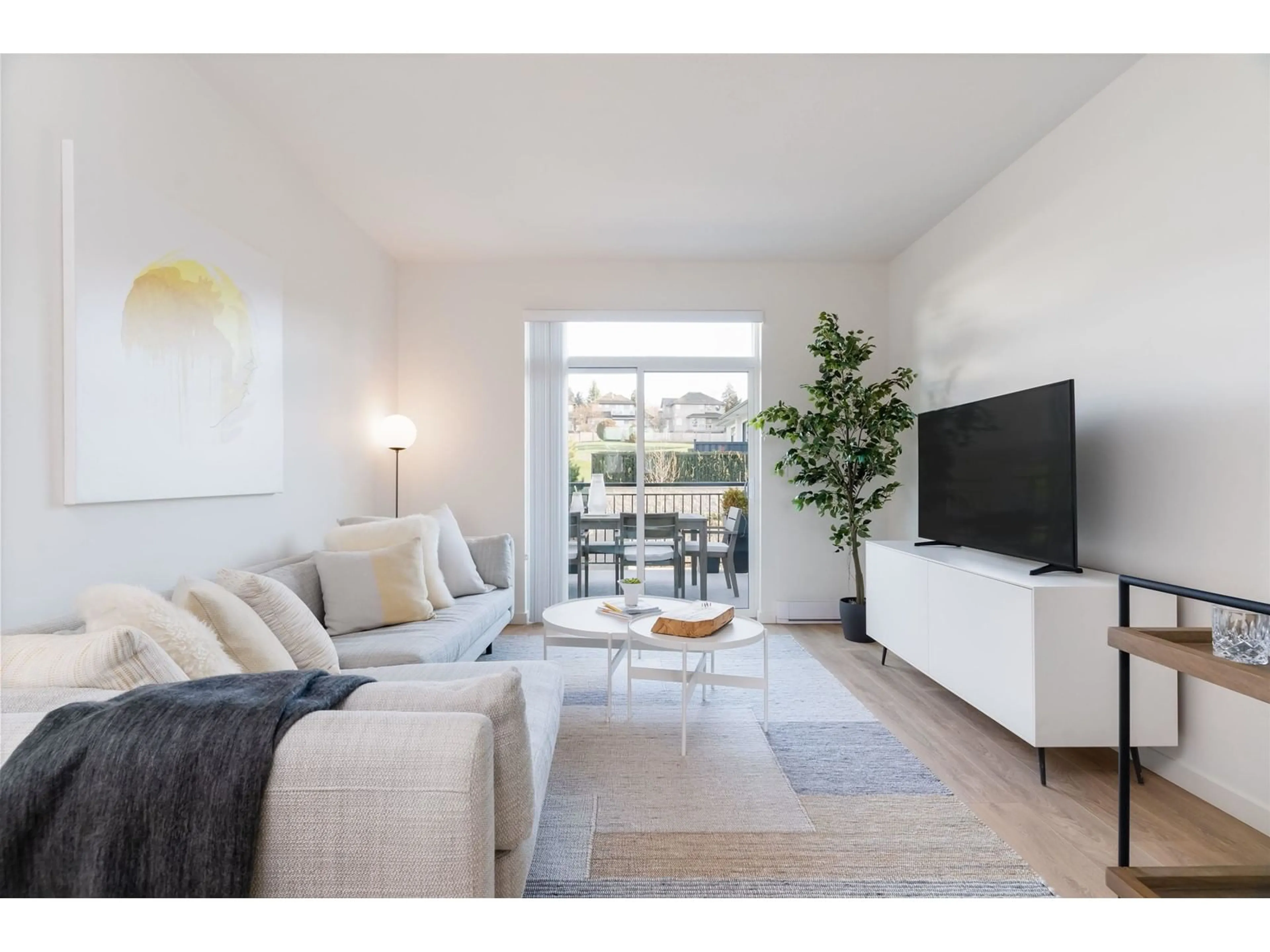 Living room, wood floors for 5 15255 SITKA DRIVE, Surrey British Columbia V3S0B1