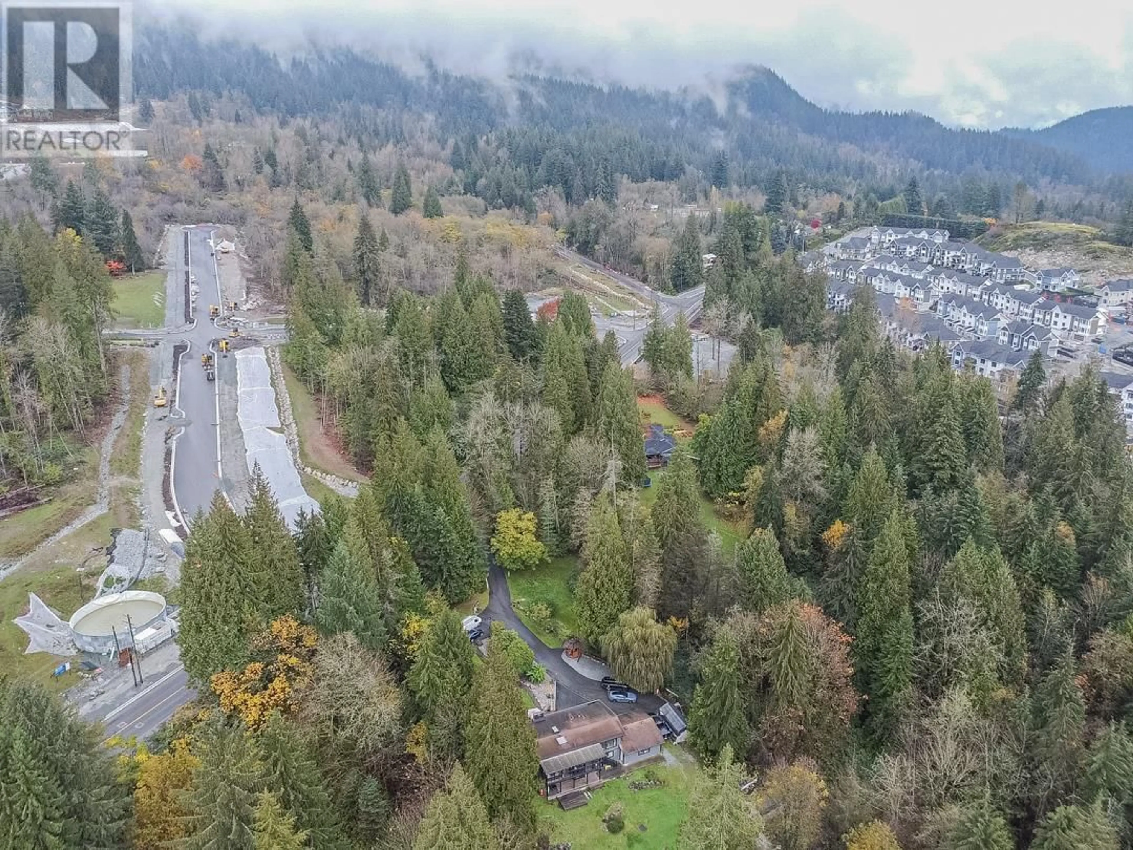 A pic from outside/outdoor area/front of a property/back of a property/a pic from drone, forest/trees view for 3632 VICTORIA DRIVE, Coquitlam British Columbia V3E3H4