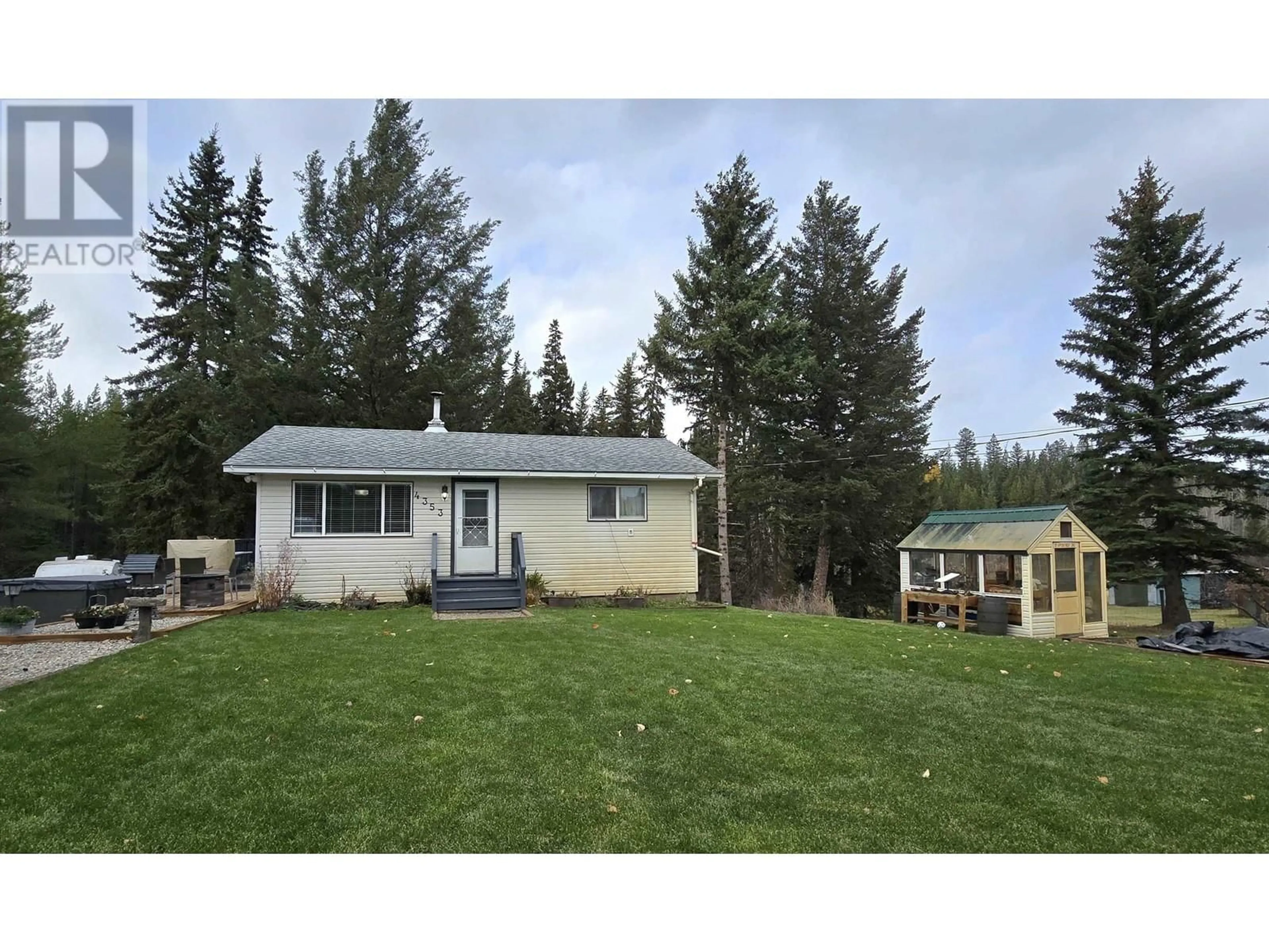 Frontside or backside of a home, cottage for 4353 N CLEAR ROAD, Williams Lake British Columbia V2G5A1