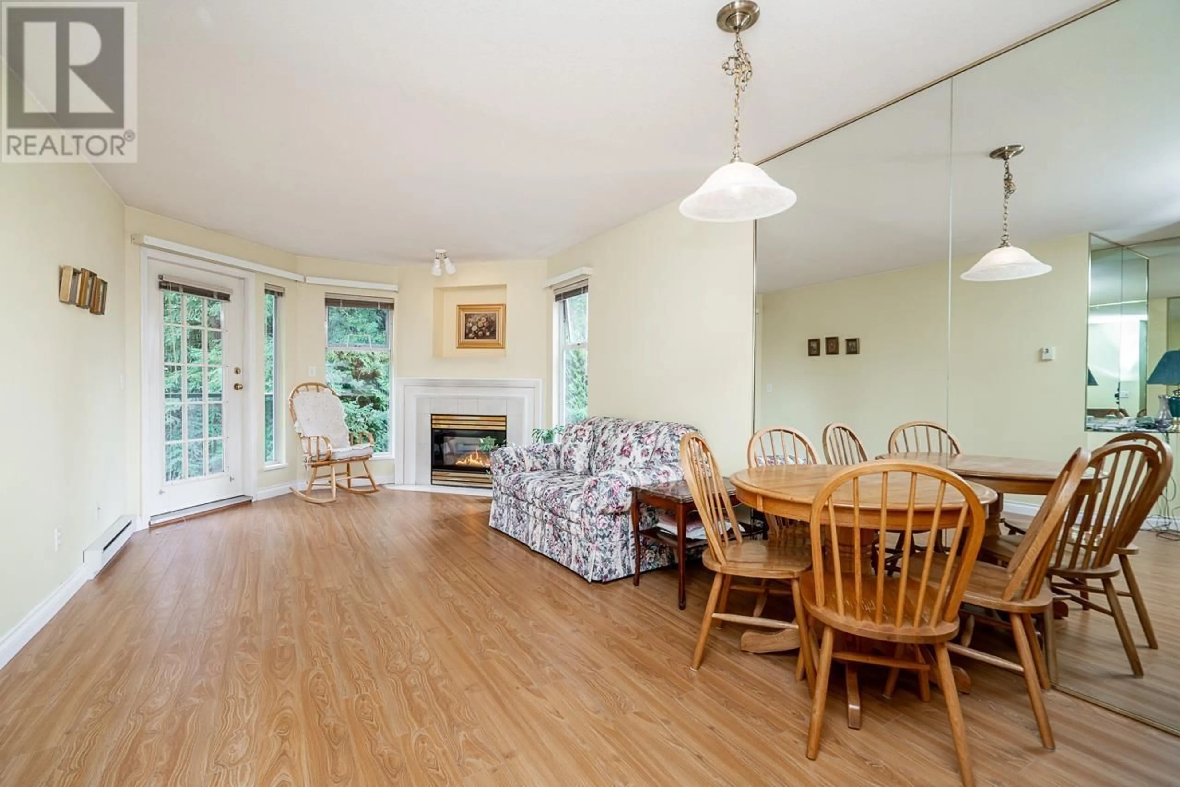 Dining room, wood floors, cottage for 211 1155 DUFFERIN STREET, Coquitlam British Columbia V3B7K2