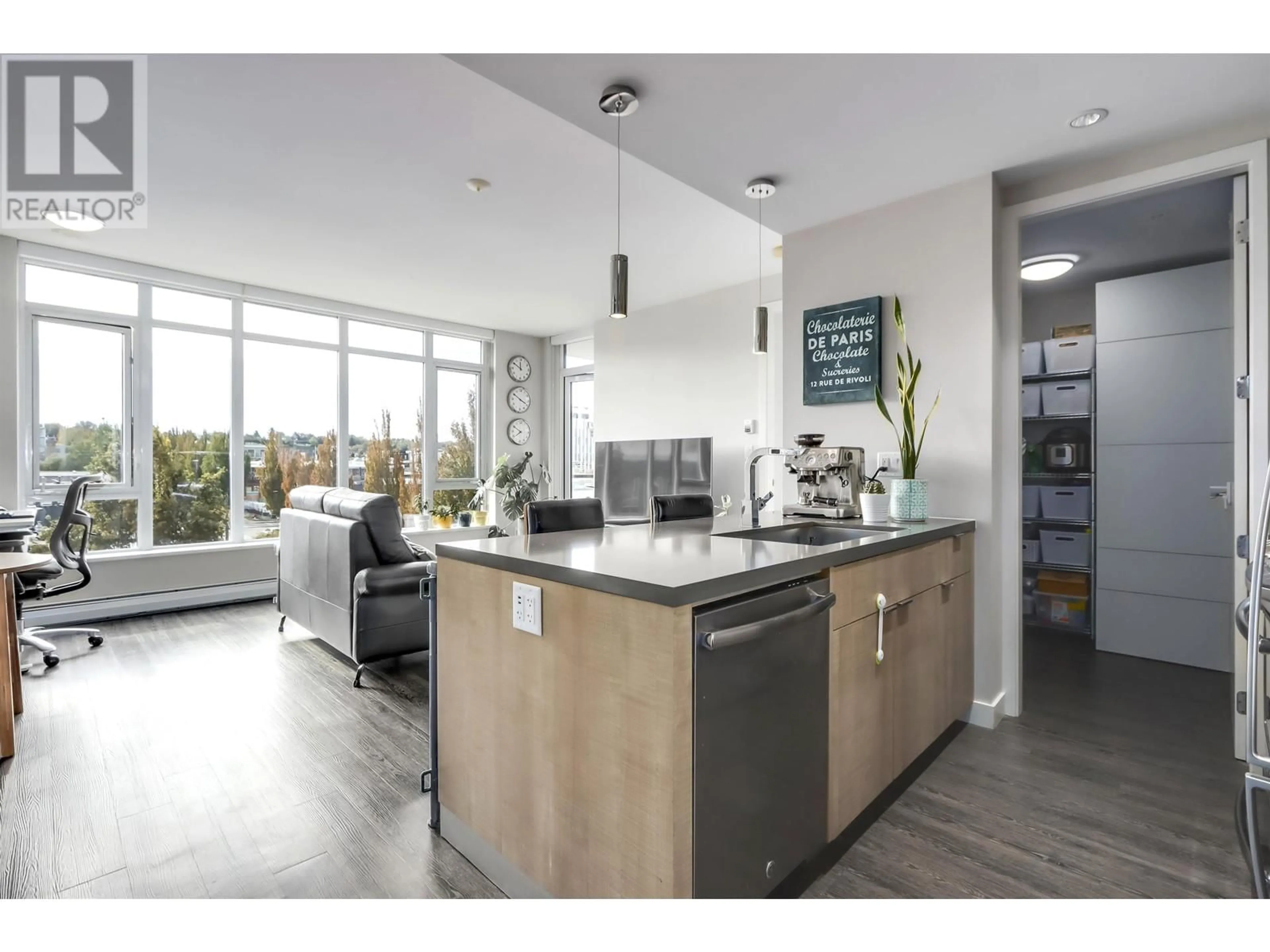 Open concept kitchen for 402 1788 ONTARIO STREET, Vancouver British Columbia V5T0G3