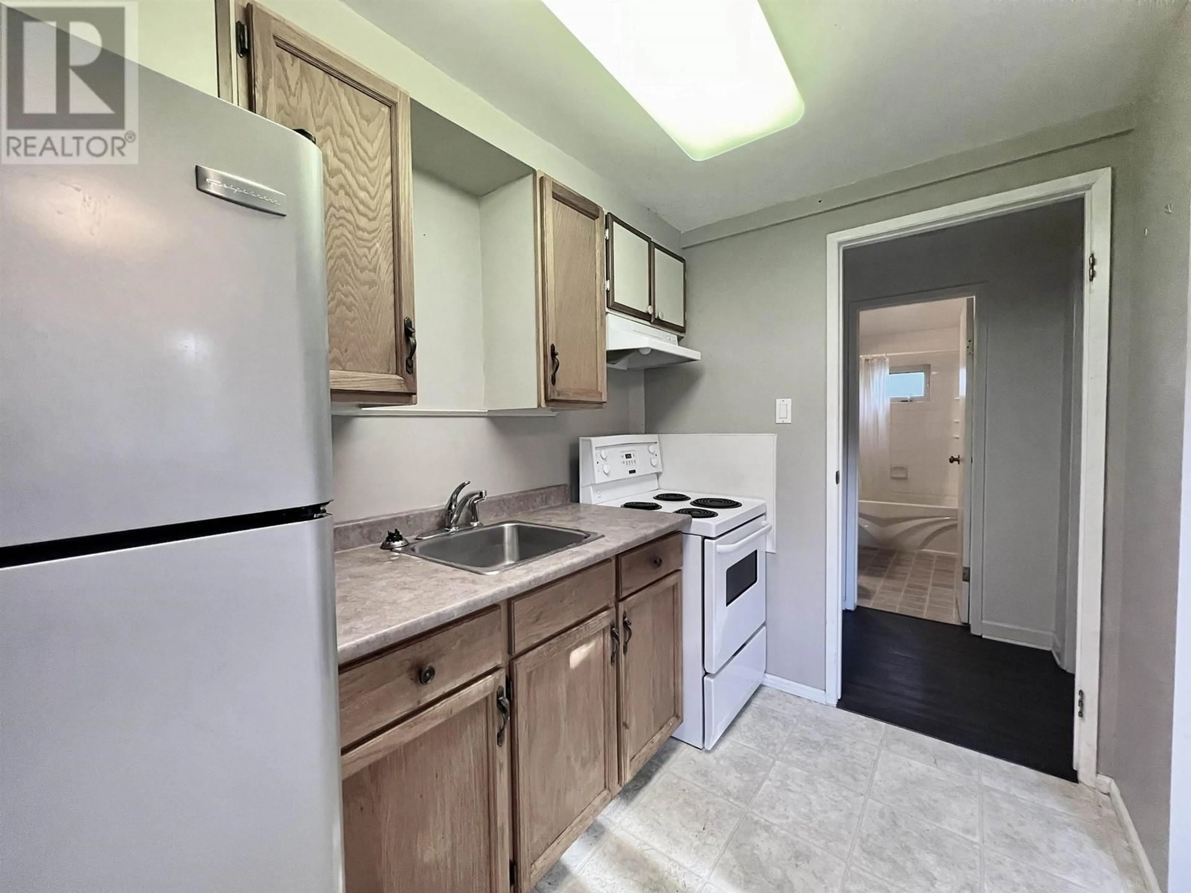 Standard kitchen, unknown for 20 BRANT STREET, Kitimat British Columbia V8C1R6