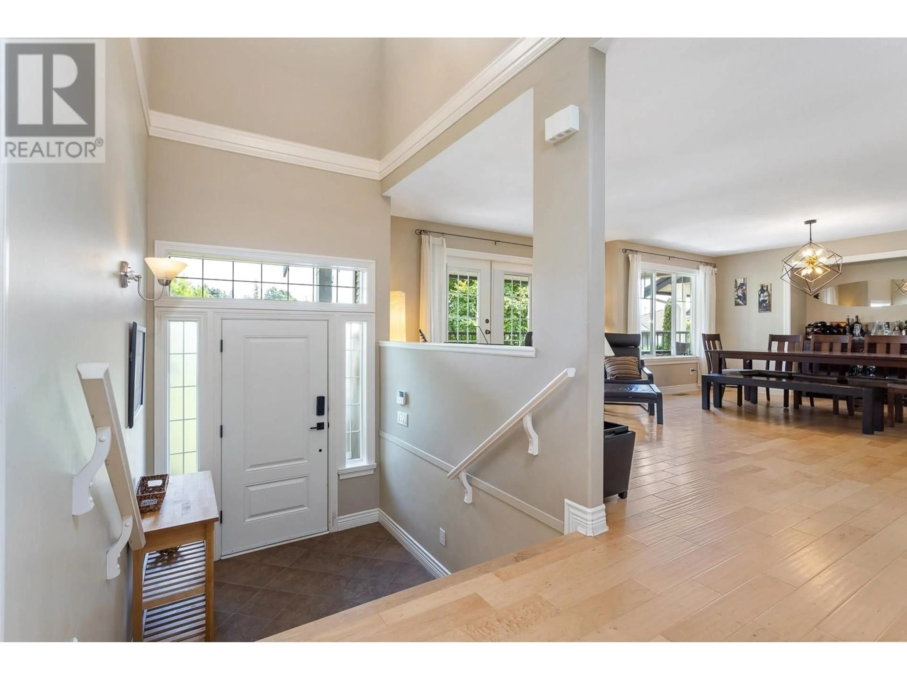 Indoor entryway, wood floors for 3035 SIENNA COURT, Coquitlam British Columbia V3E3N7