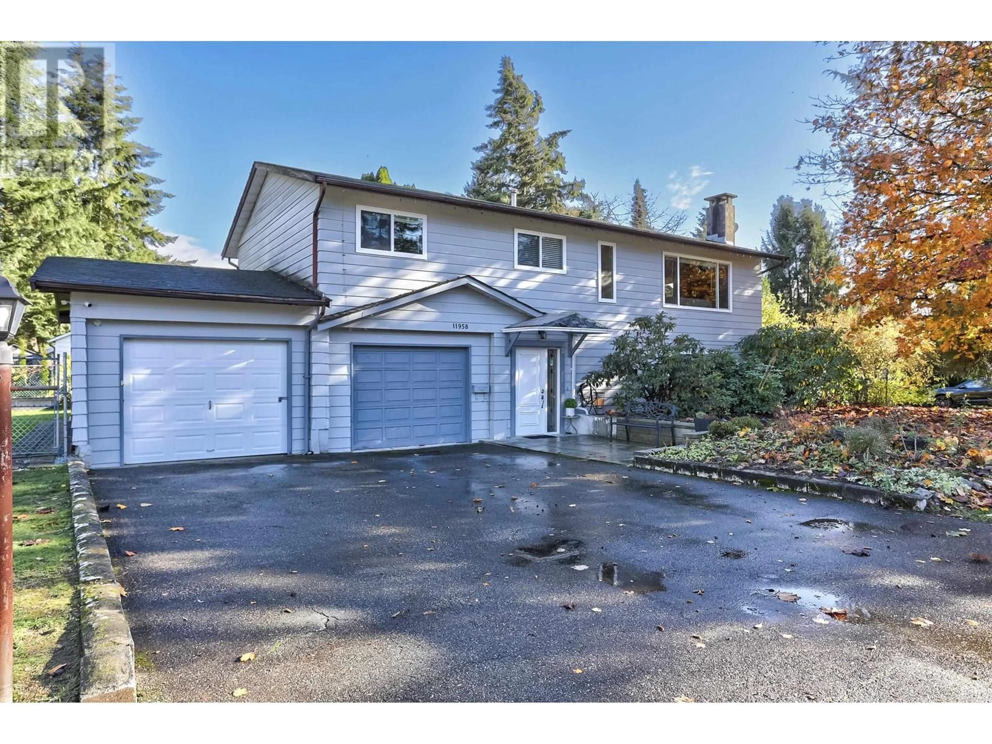 Frontside or backside of a home, the street view for 11958 HALL STREET, Maple Ridge British Columbia V2X5L8