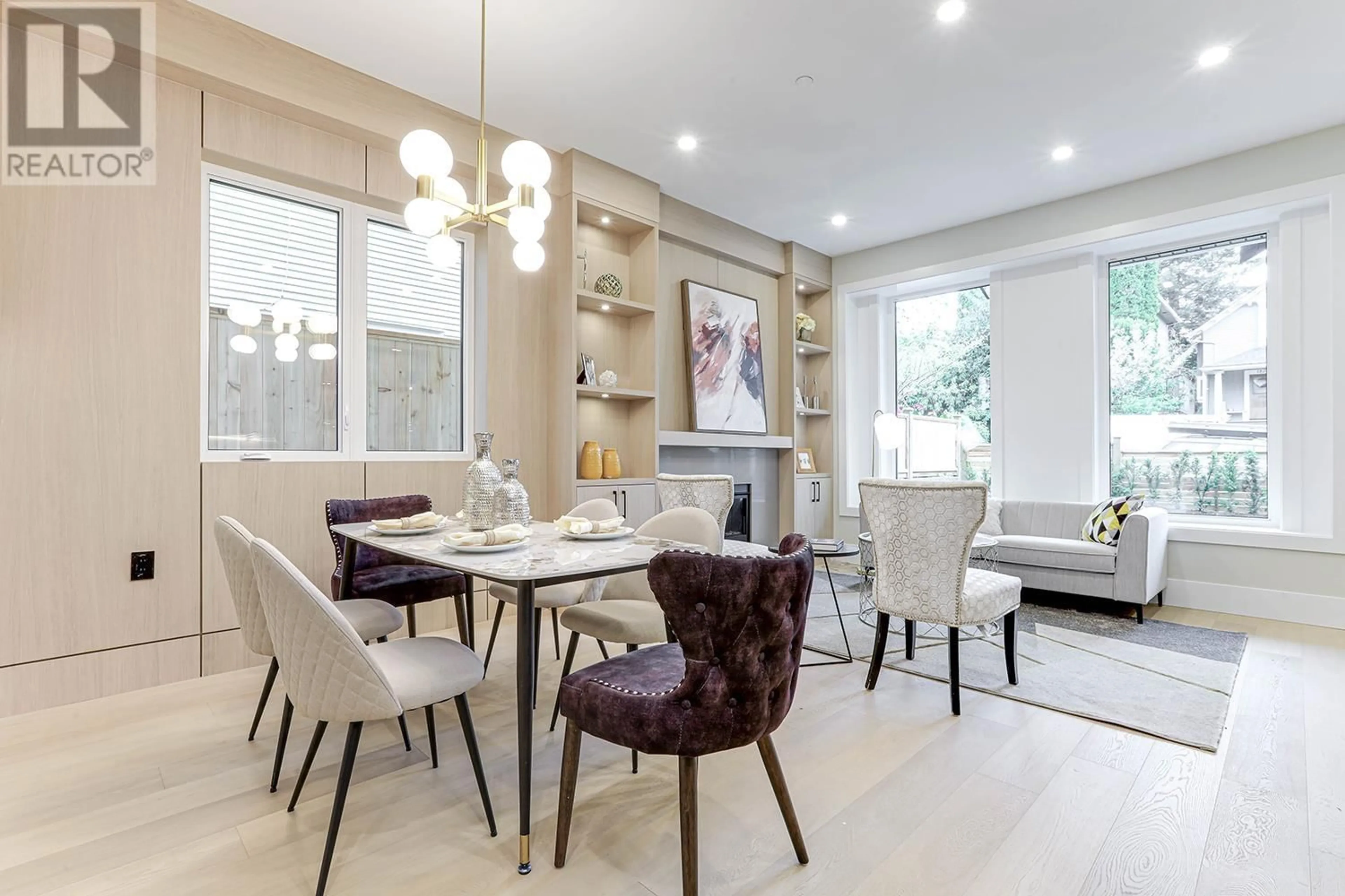 Dining room, wood floors for 1 1826 E 2ND AVENUE, Vancouver British Columbia V5N1E2