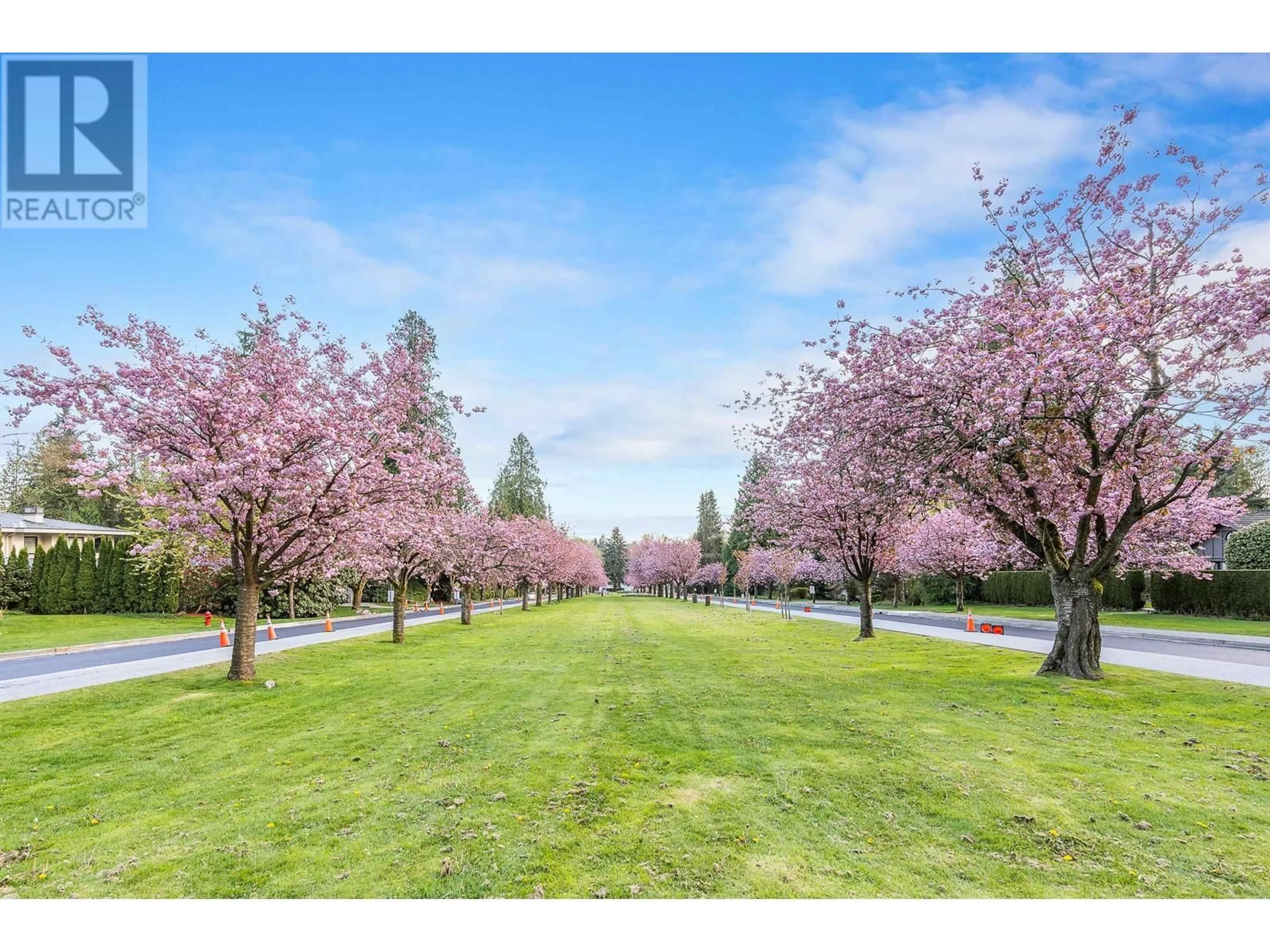 A pic from exterior of the house or condo, the fenced backyard for 755 WESTCOT ROAD, West Vancouver British Columbia V7S1N8