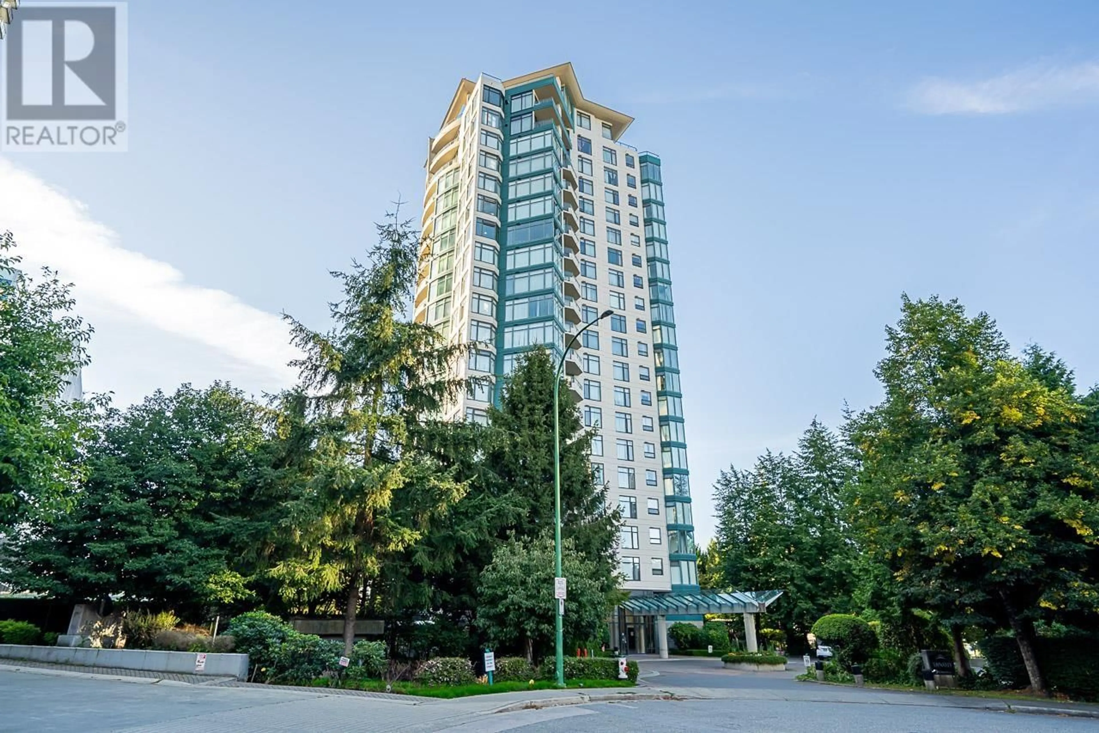 A pic from exterior of the house or condo, the front or back of building for 1603 4505 HAZEL STREET, Burnaby British Columbia V5H4T1