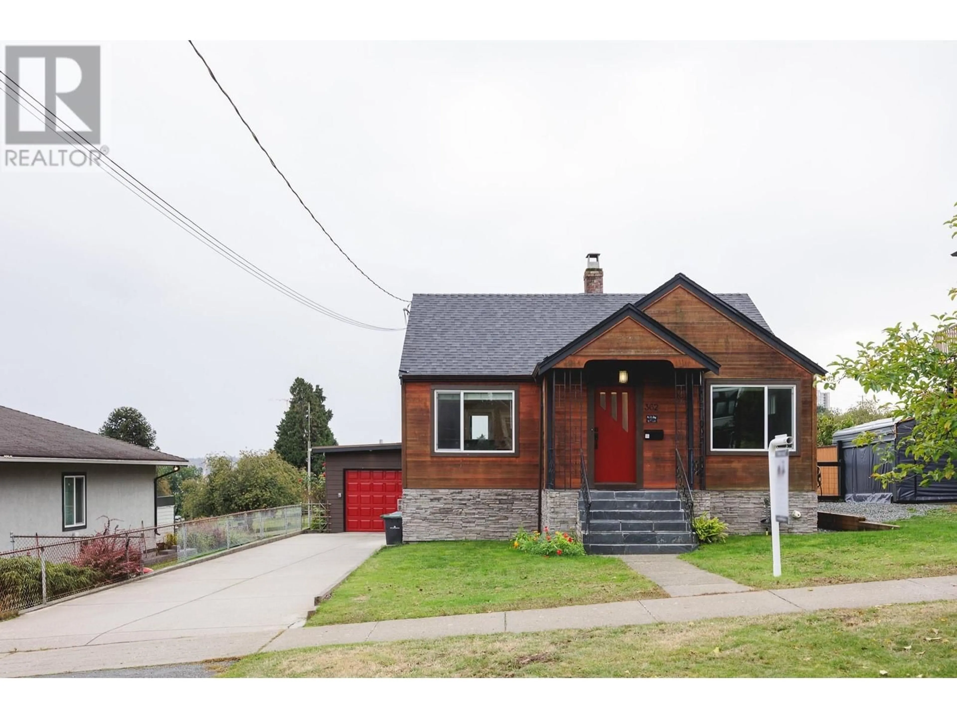 Frontside or backside of a home, cottage for 362 ALBERTA STREET, New Westminster British Columbia V3L3J4