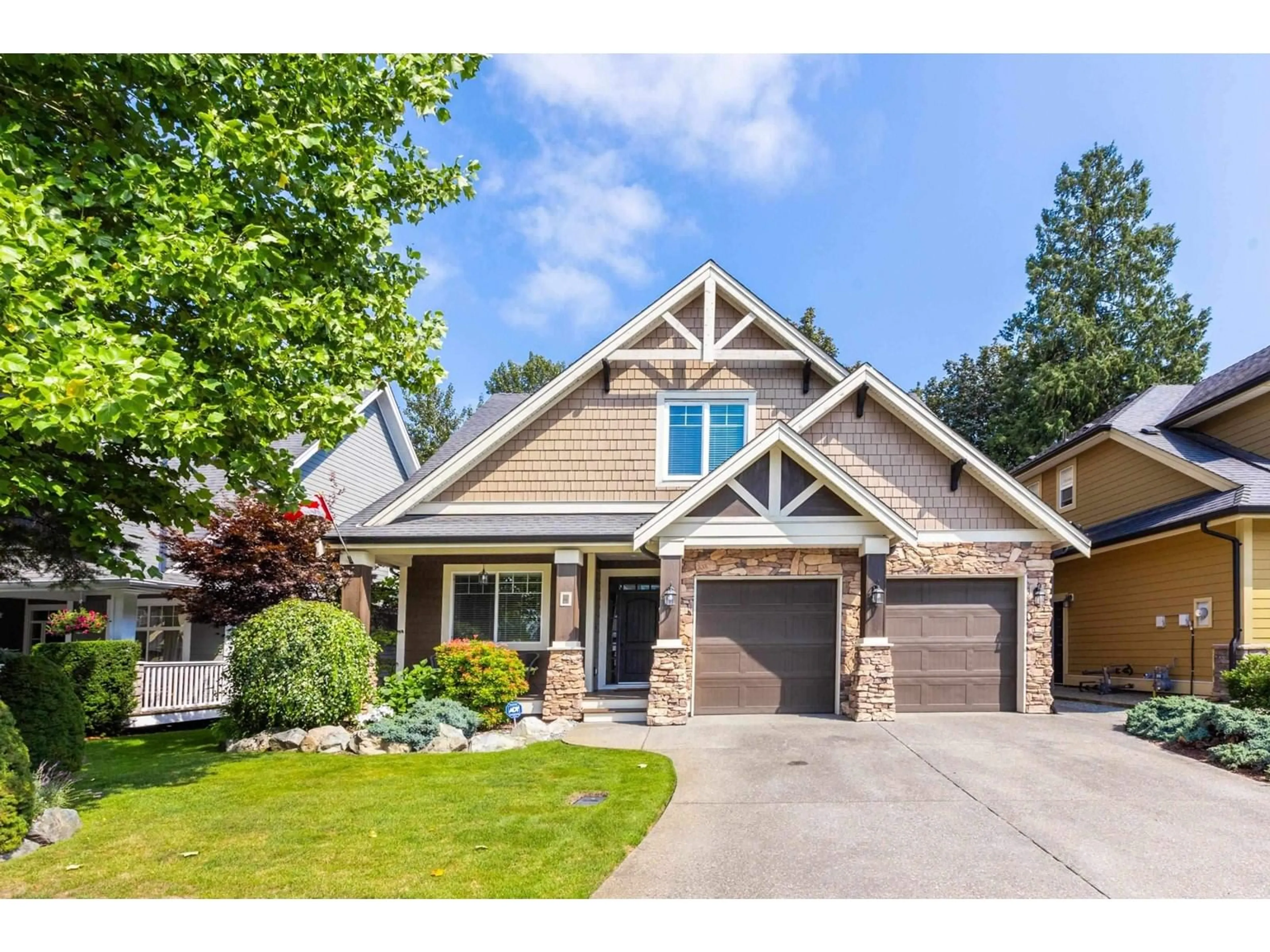 Frontside or backside of a home, cottage for 4 3800 GOLF COURSE DRIVE, Abbotsford British Columbia V3G0A7