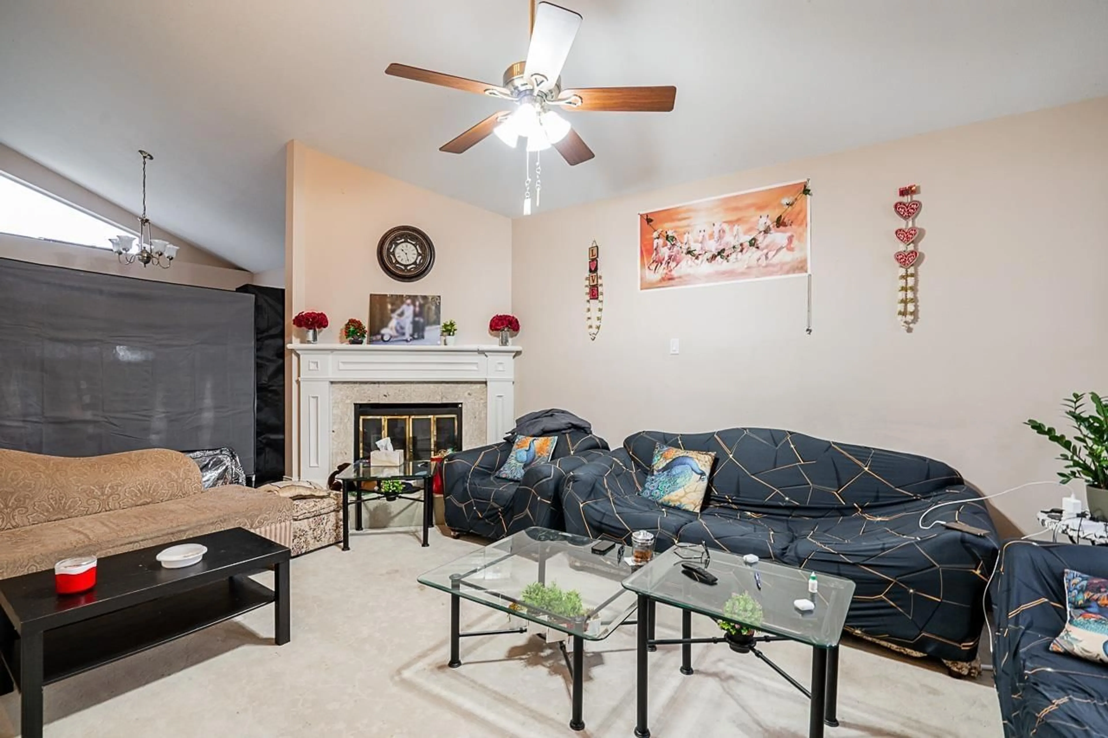 Living room, wood floors for 11630 72A AVENUE, Delta British Columbia V4C1B1