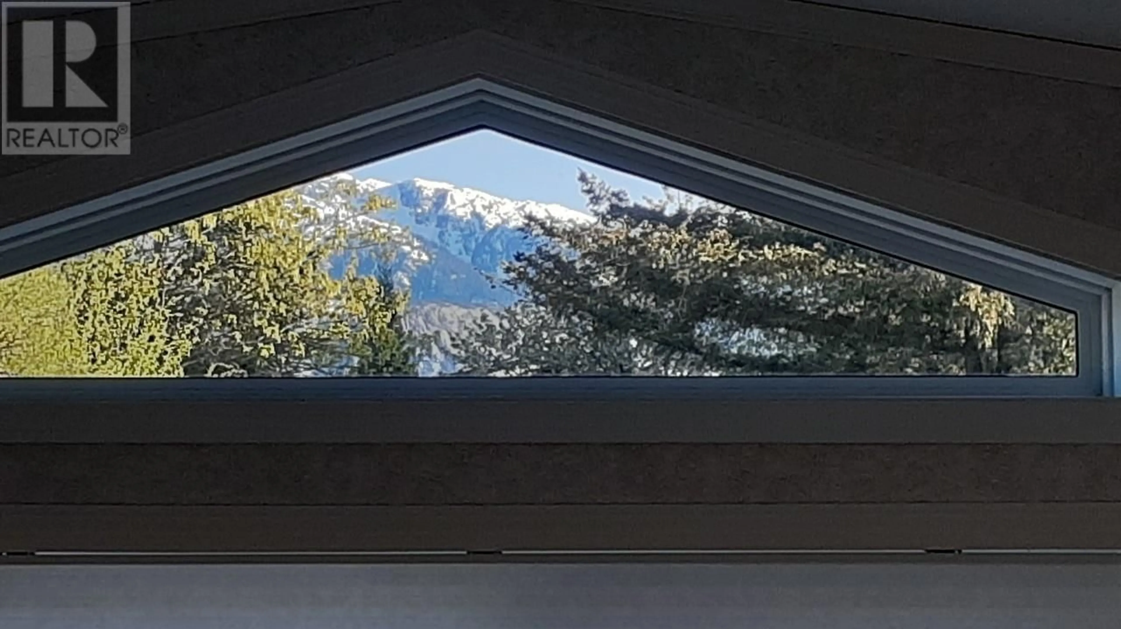 Other indoor space, not visible floor for 77 40157 GOVERNMENT ROAD, Squamish British Columbia V0N1T0